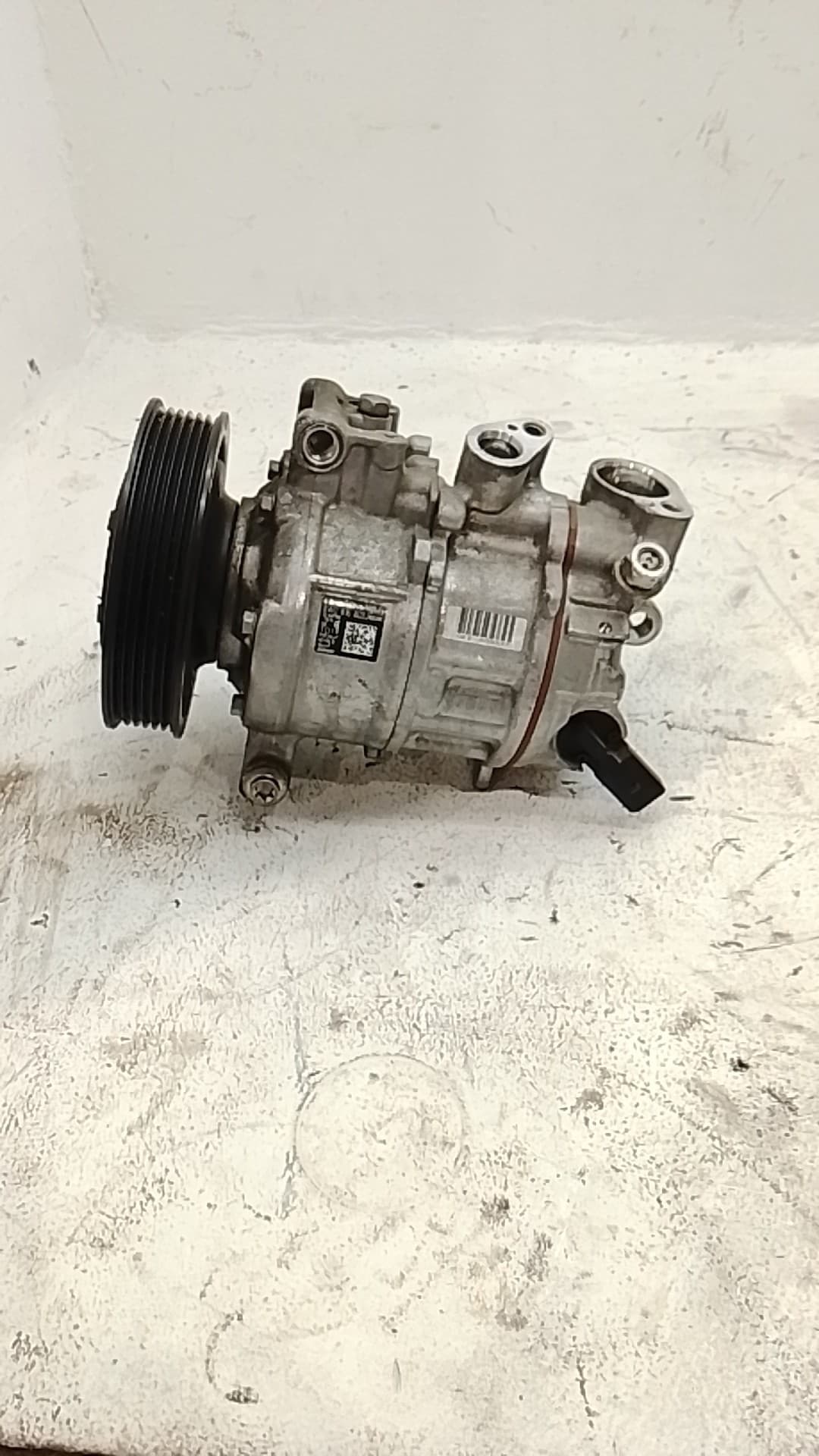 Recambio AUDI A5 SPORTBACK (F5F) ref. 8W0816803J