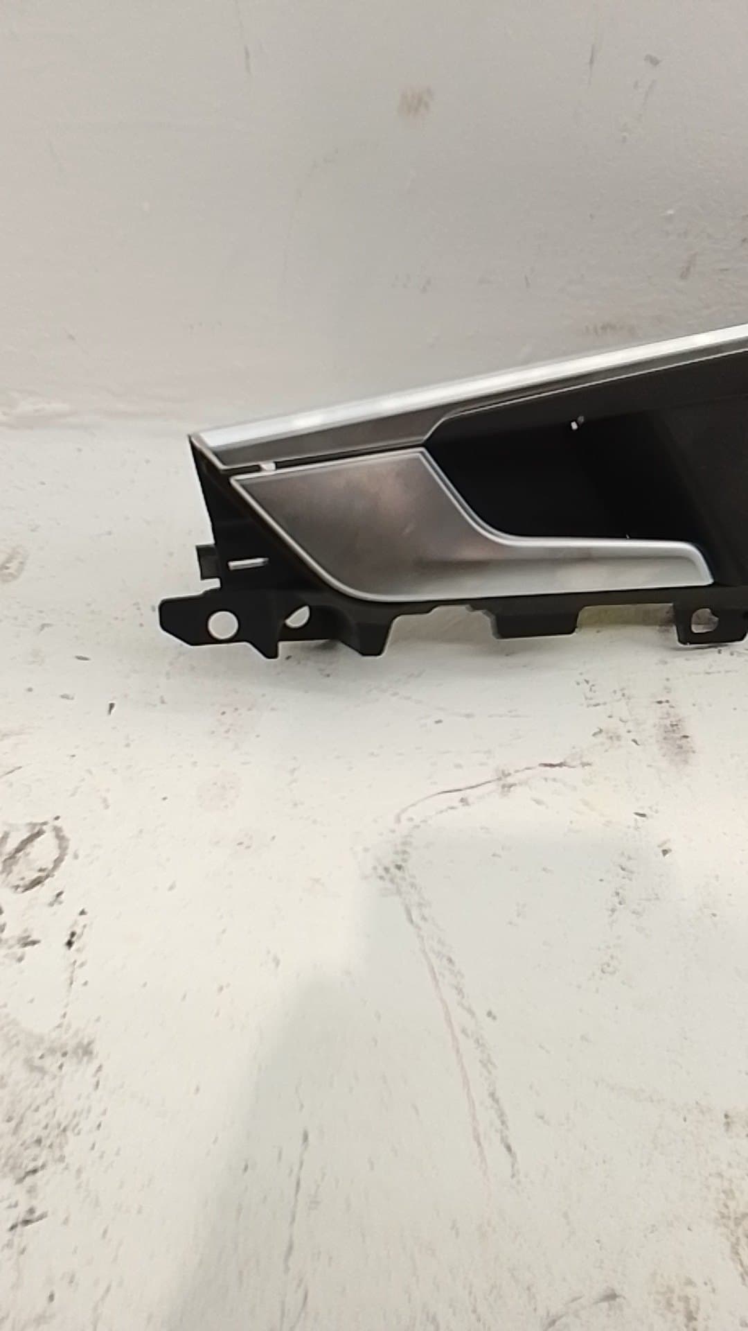 Maneta interior trasera izquierda AUDI A5 SPORTBACK (F5F) 4