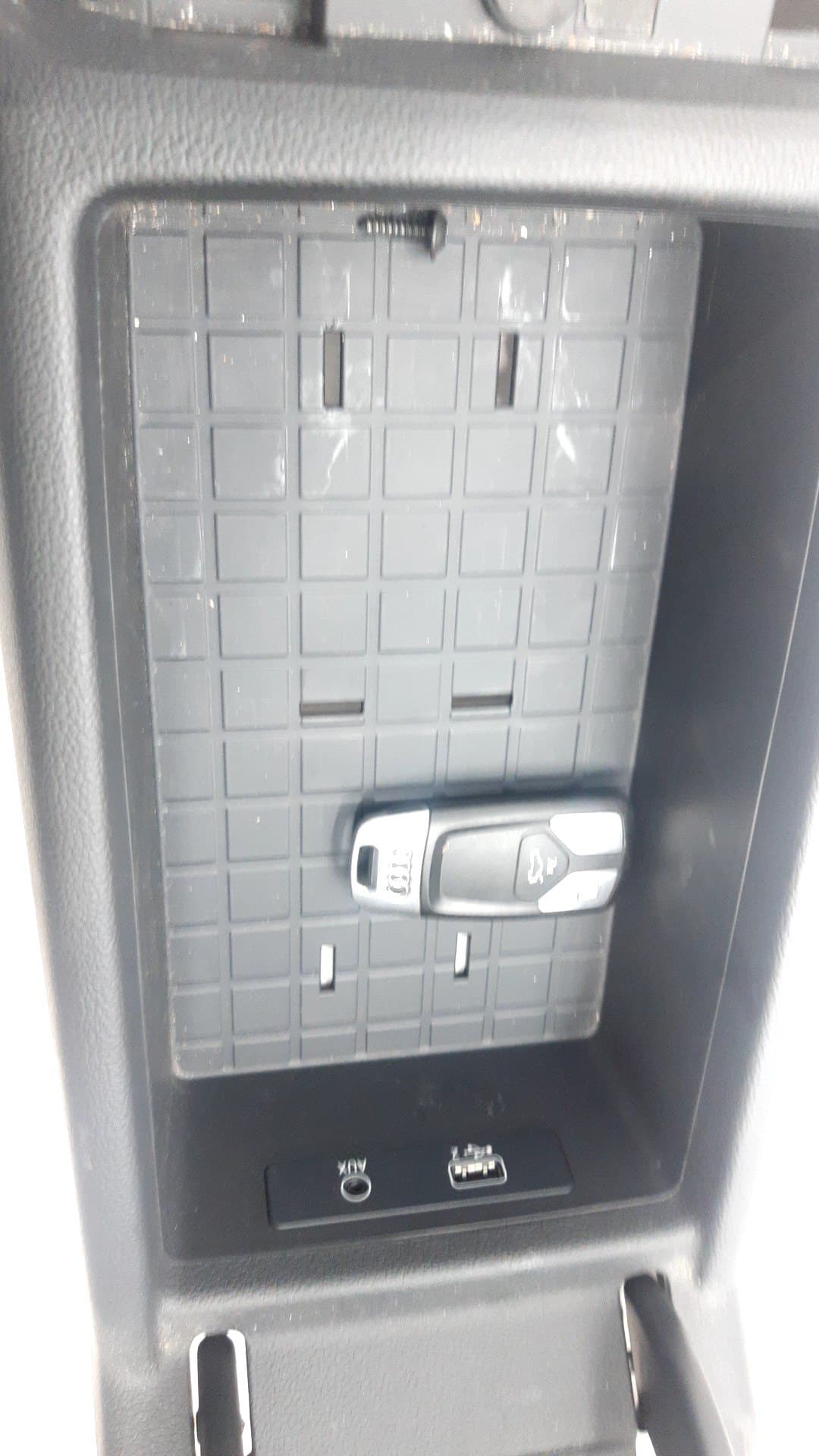 Consola central AUDI A5 SPORTBACK (F5F) 2