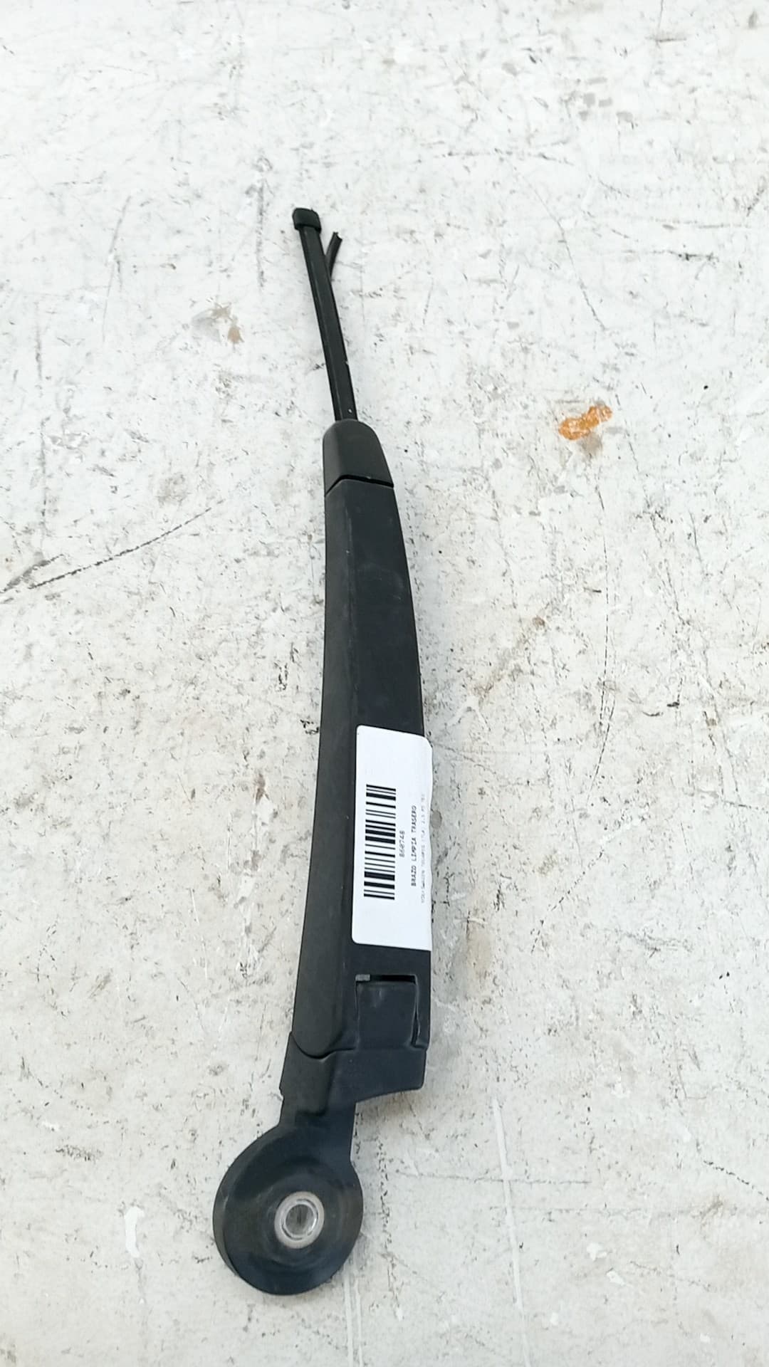 Brazo limpia trasero VOLKSWAGEN TOUAREG (7LA)