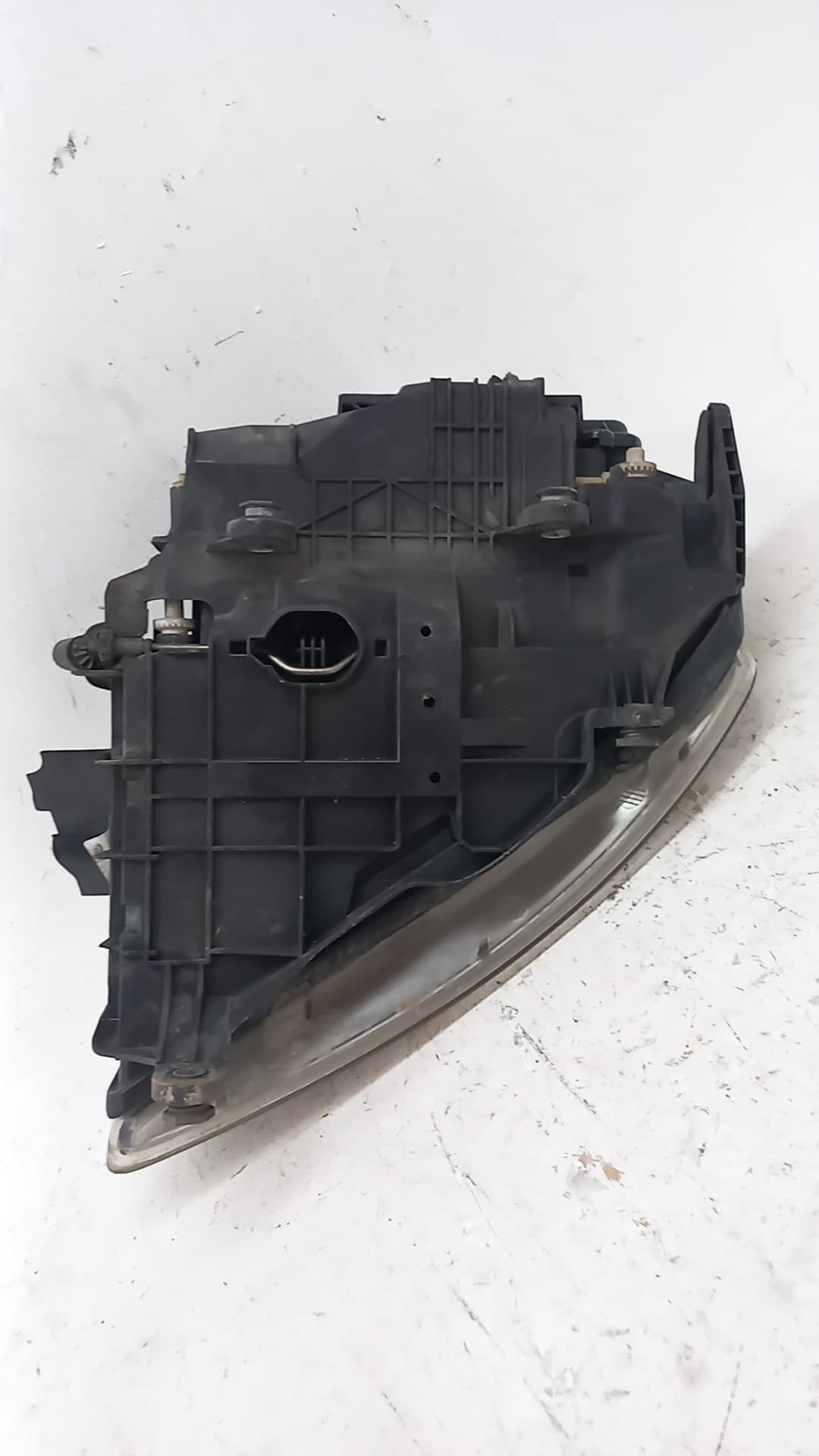 Faro derecho VOLKSWAGEN TOUAREG (7LA) 4