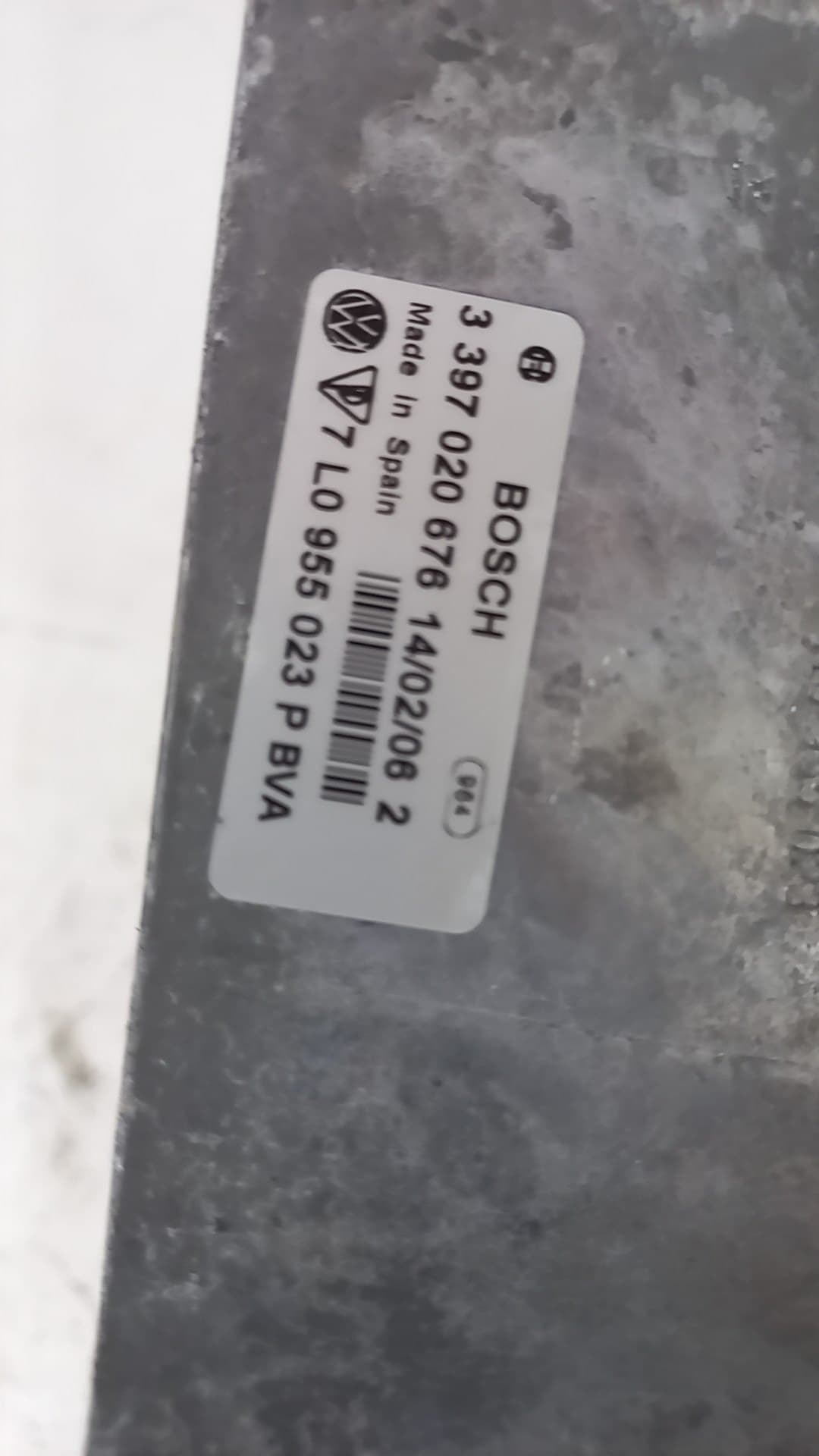 Motor limpia delantero VOLKSWAGEN TOUAREG (7LA) 3