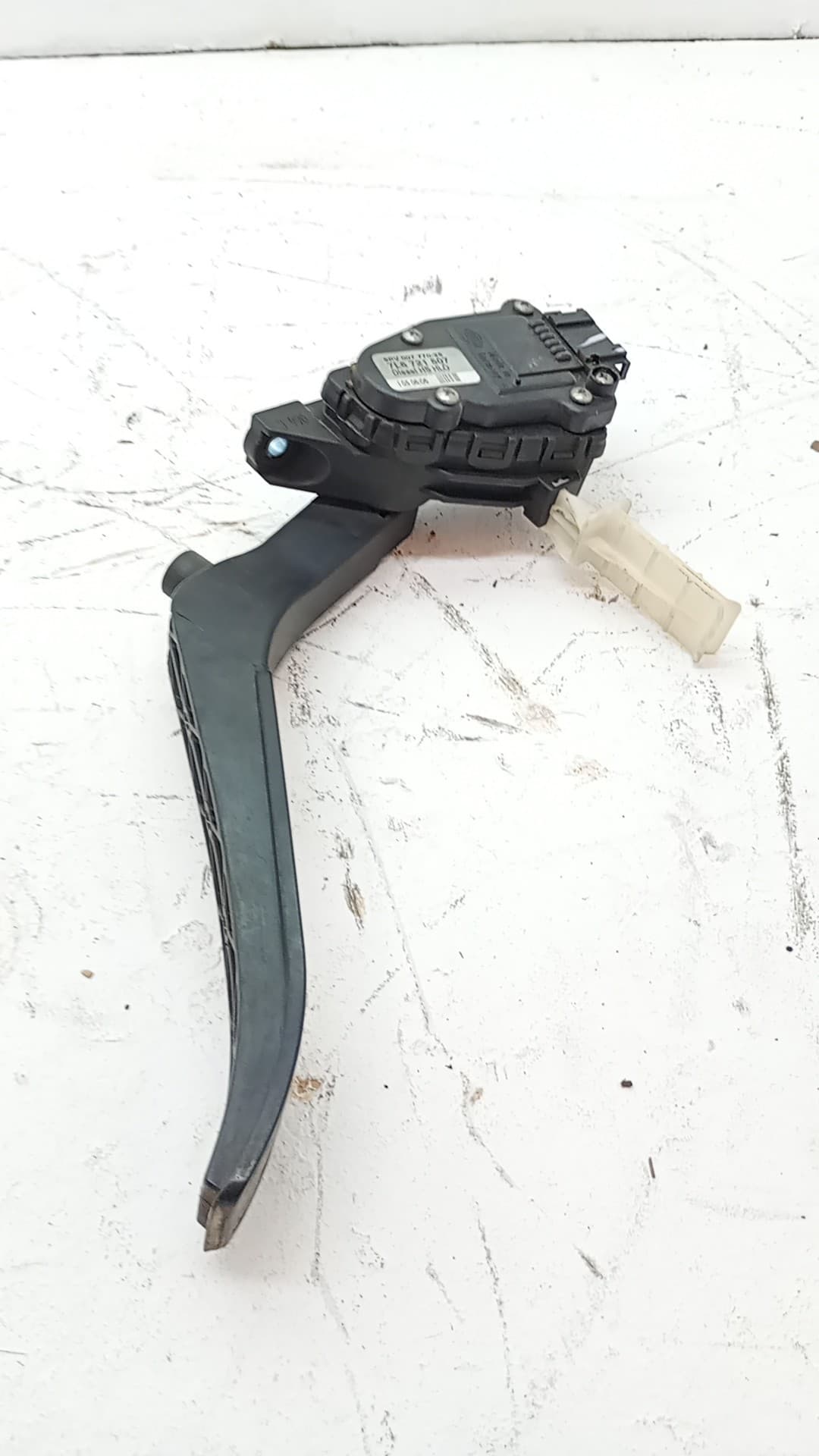 Pedal acelerador VOLKSWAGEN TOUAREG (7LA)