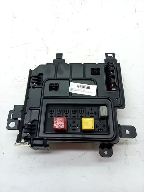 Caja precalentamiento SAAB 9-3 BERLINA 2
