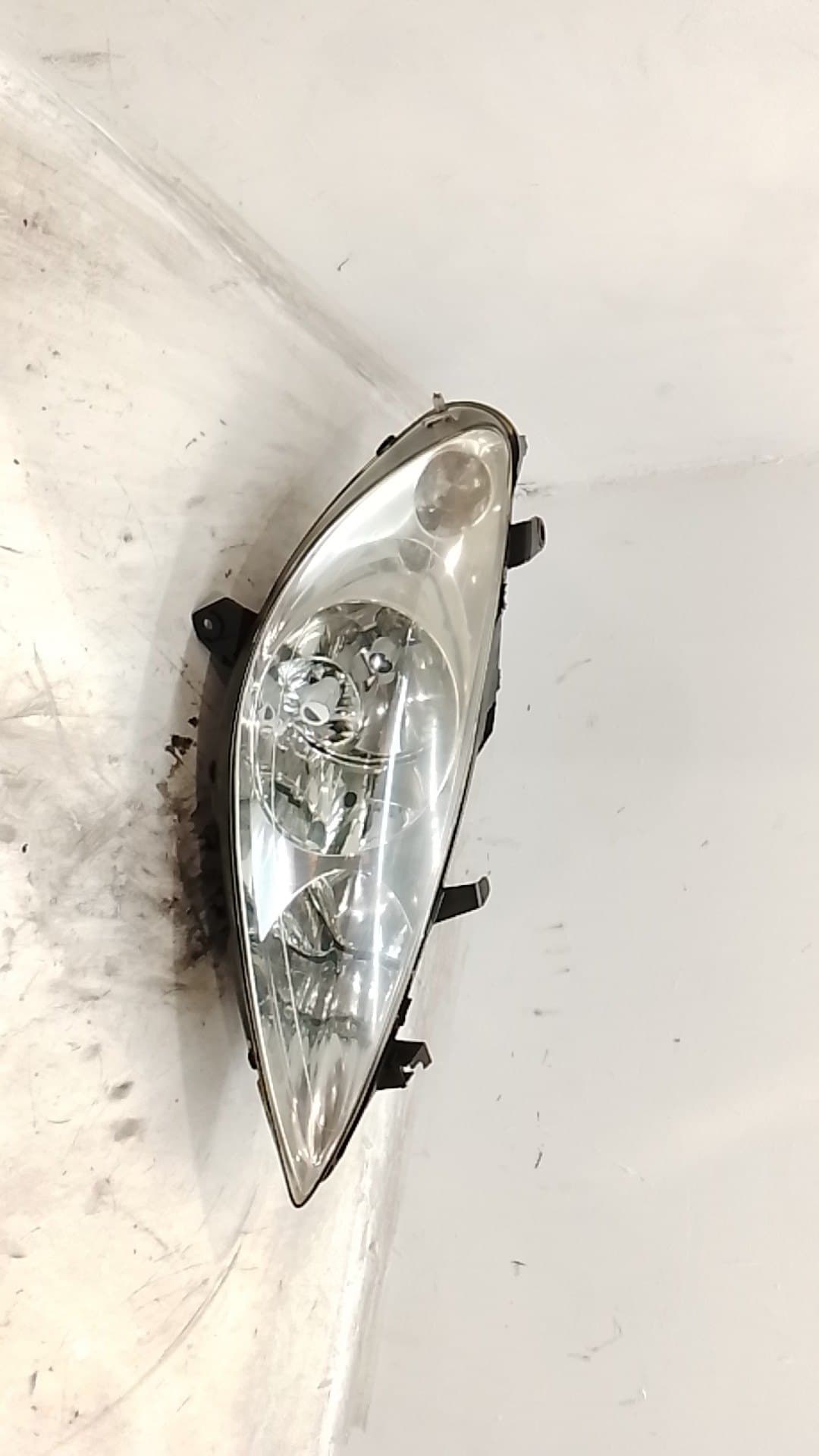 Faro derecho PEUGEOT 307 BREAK / SW (S1)