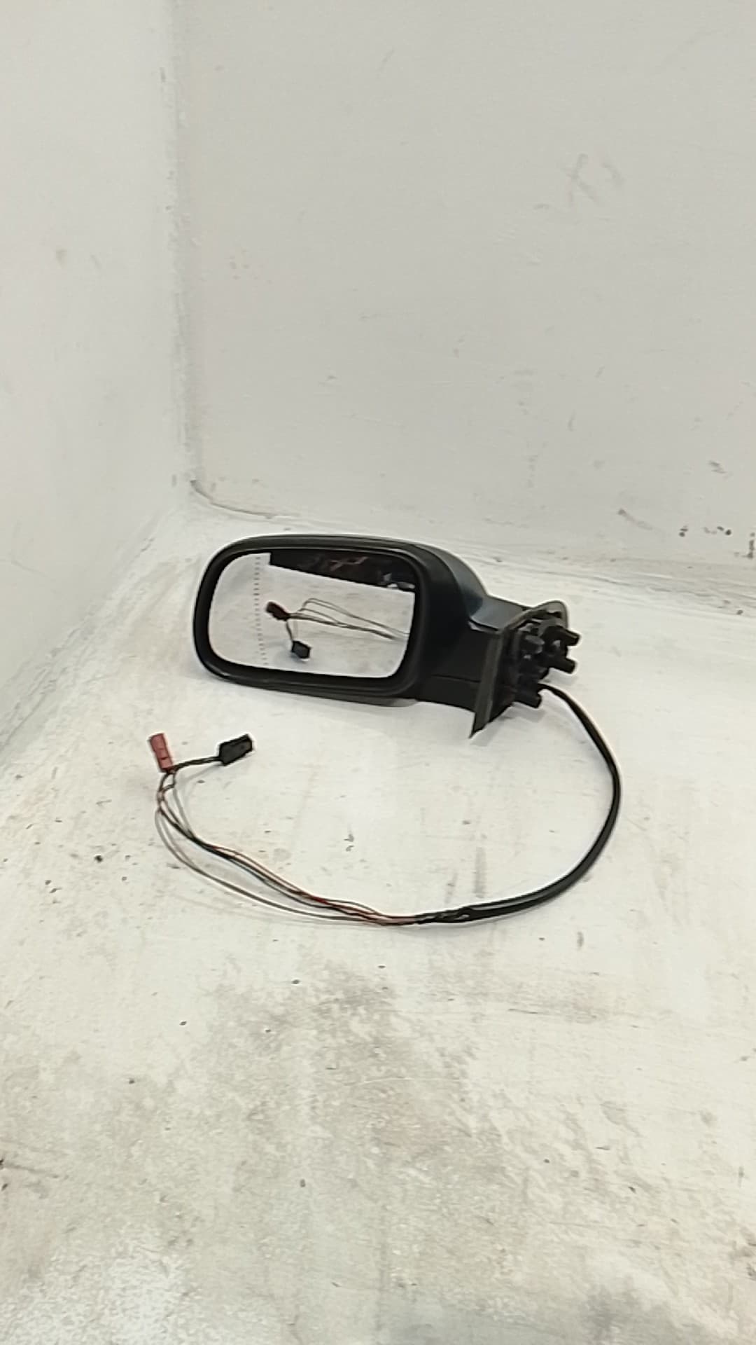 Retrovisor izquierdo PEUGEOT 307 BREAK / SW (S1) 2