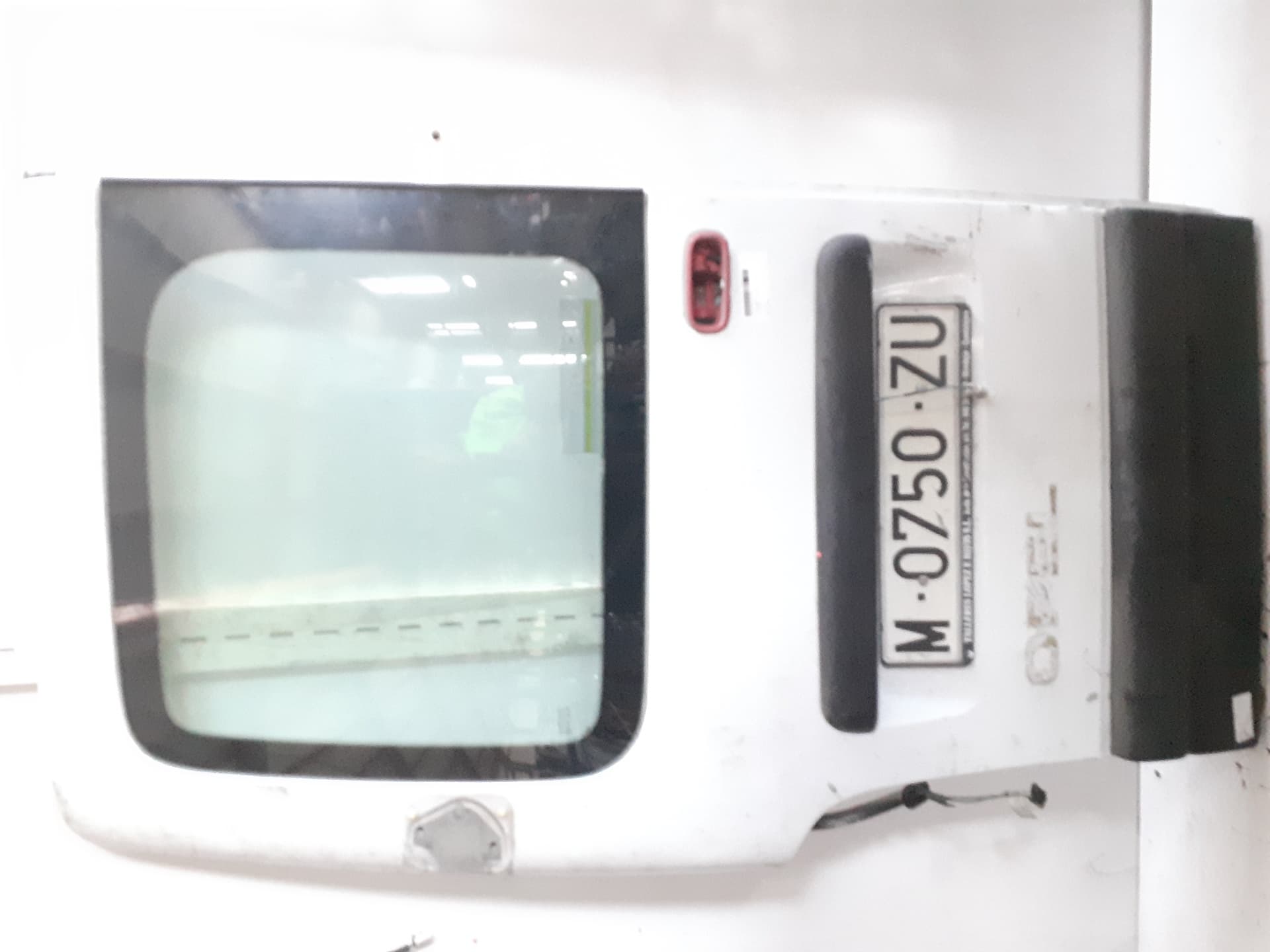Porton trasero izquierdo OPEL MOVANO