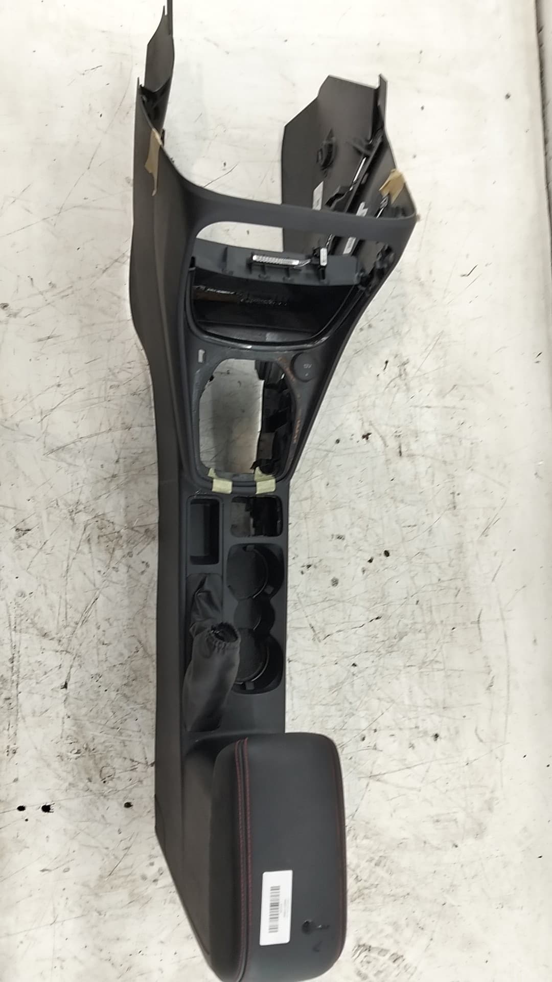 Consola central FORD PUMA (J2K, CF7) 5