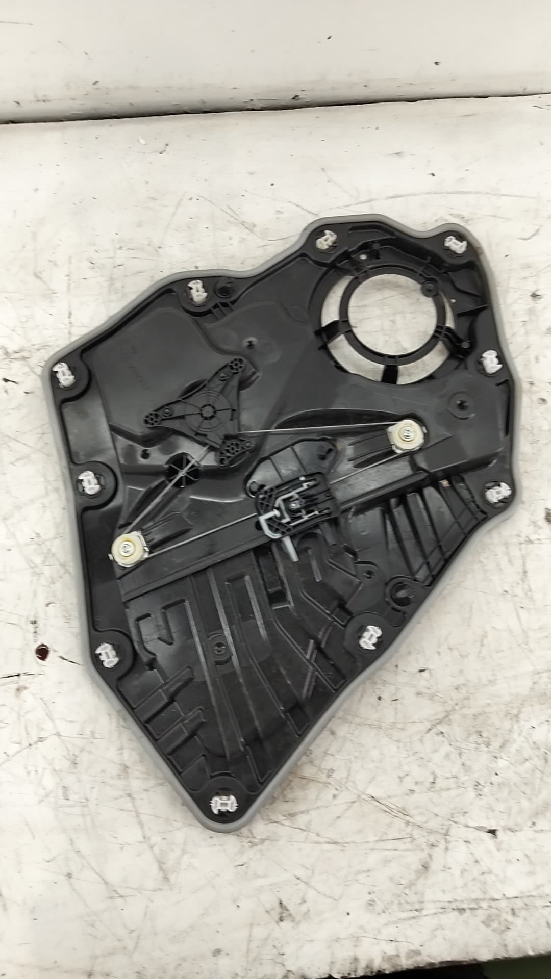 Elevalunas trasero derecho FORD PUMA 5