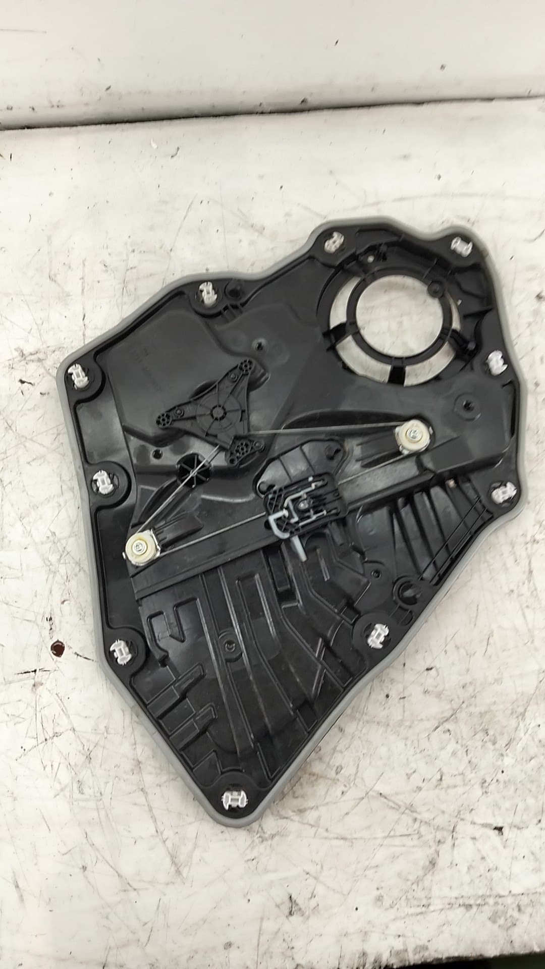 Elevalunas trasero derecho FORD PUMA 4