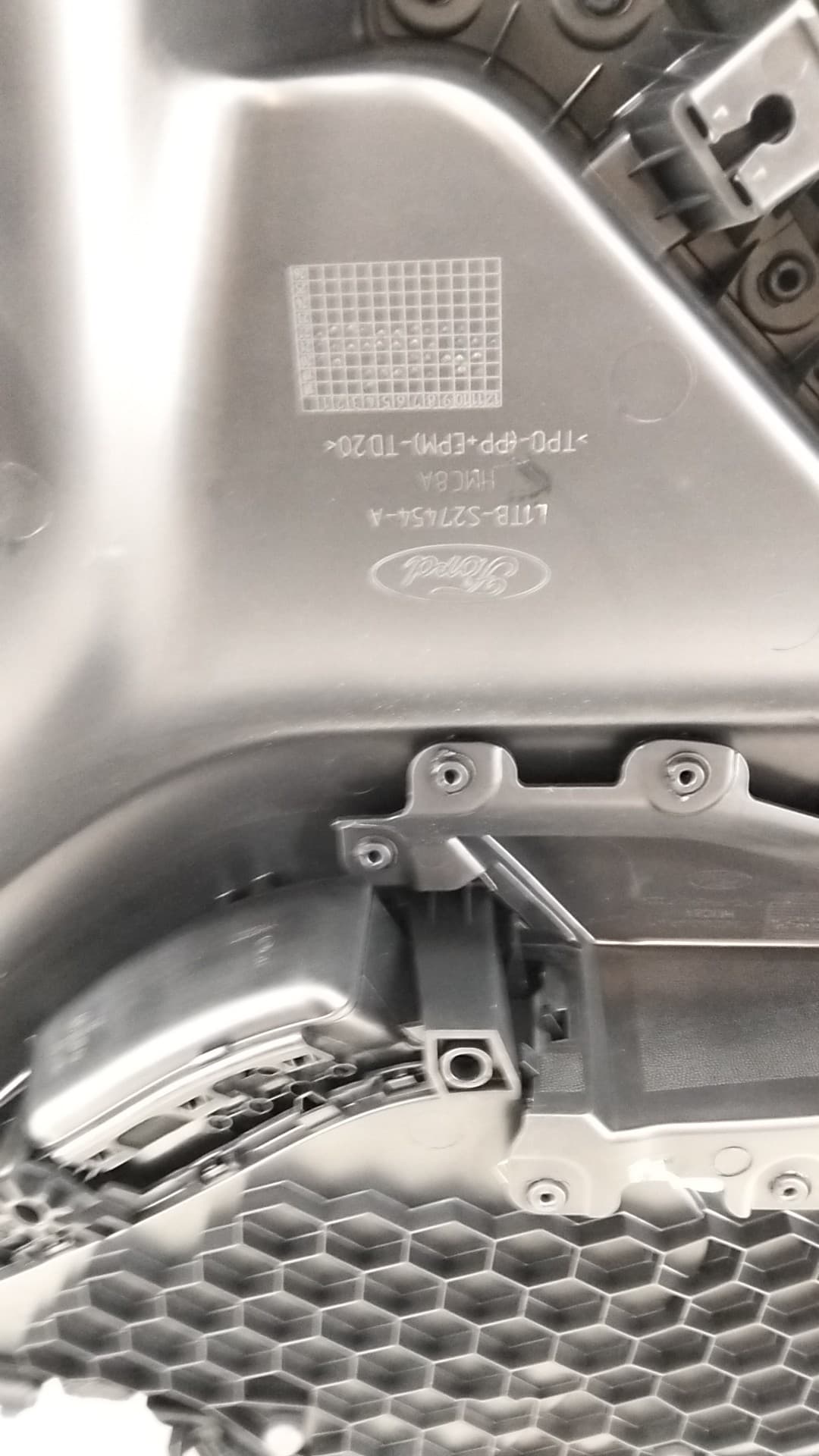 Guarnecido puerta trasera derecha FORD PUMA 4