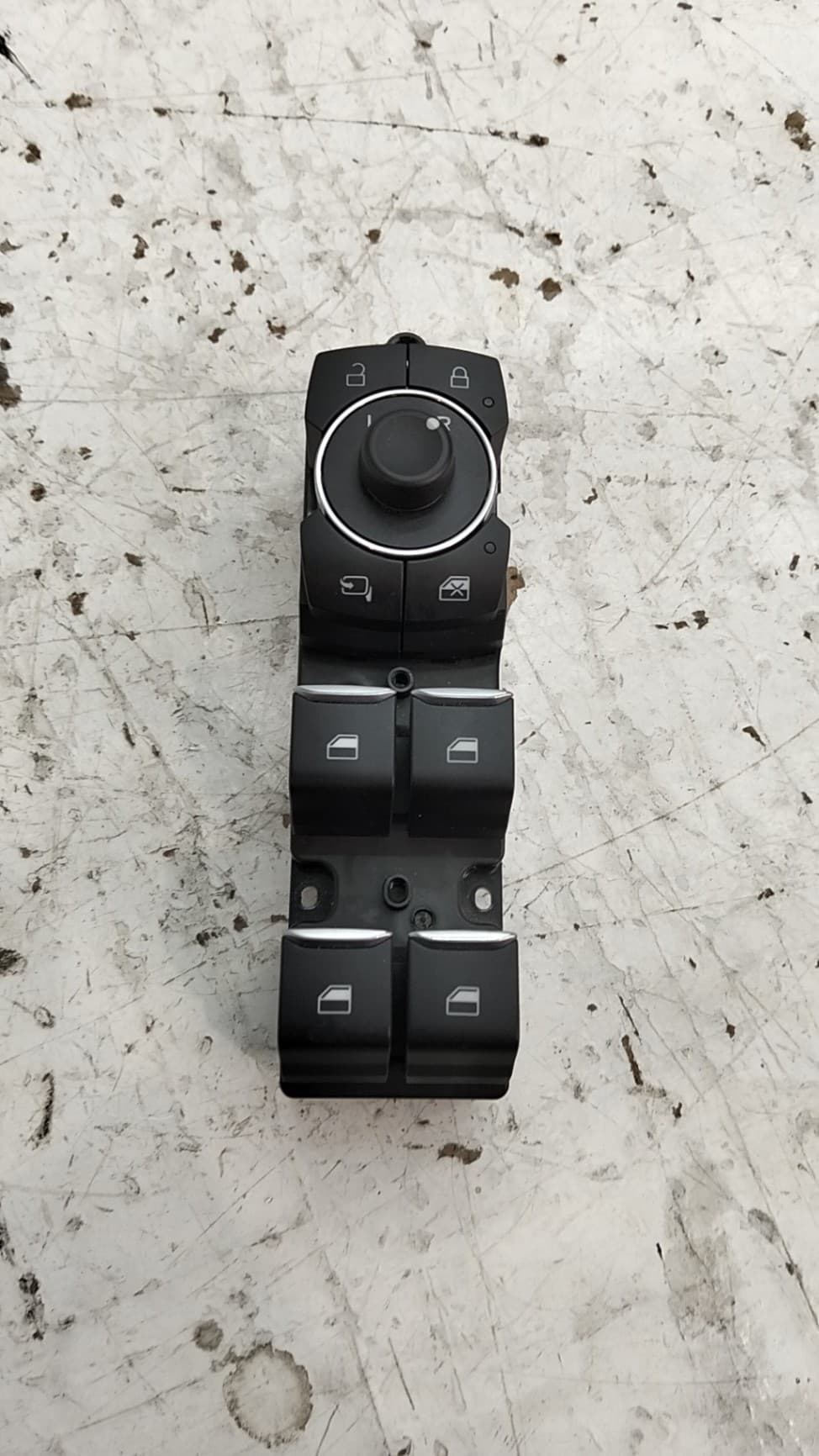 Mando elevalunas delantero izquierdo FORD PUMA 4