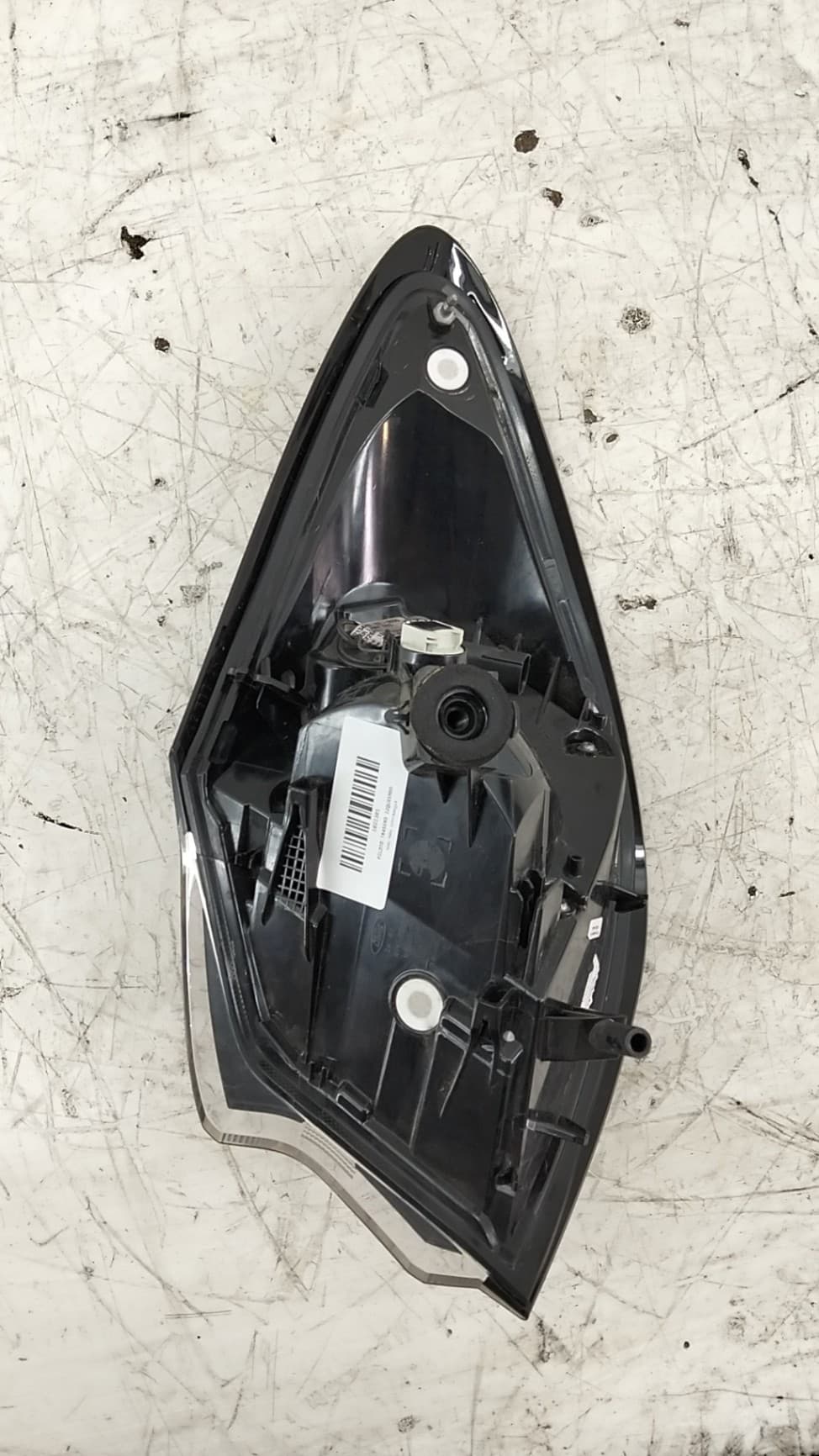 Piloto trasero izquierdo FORD PUMA 3