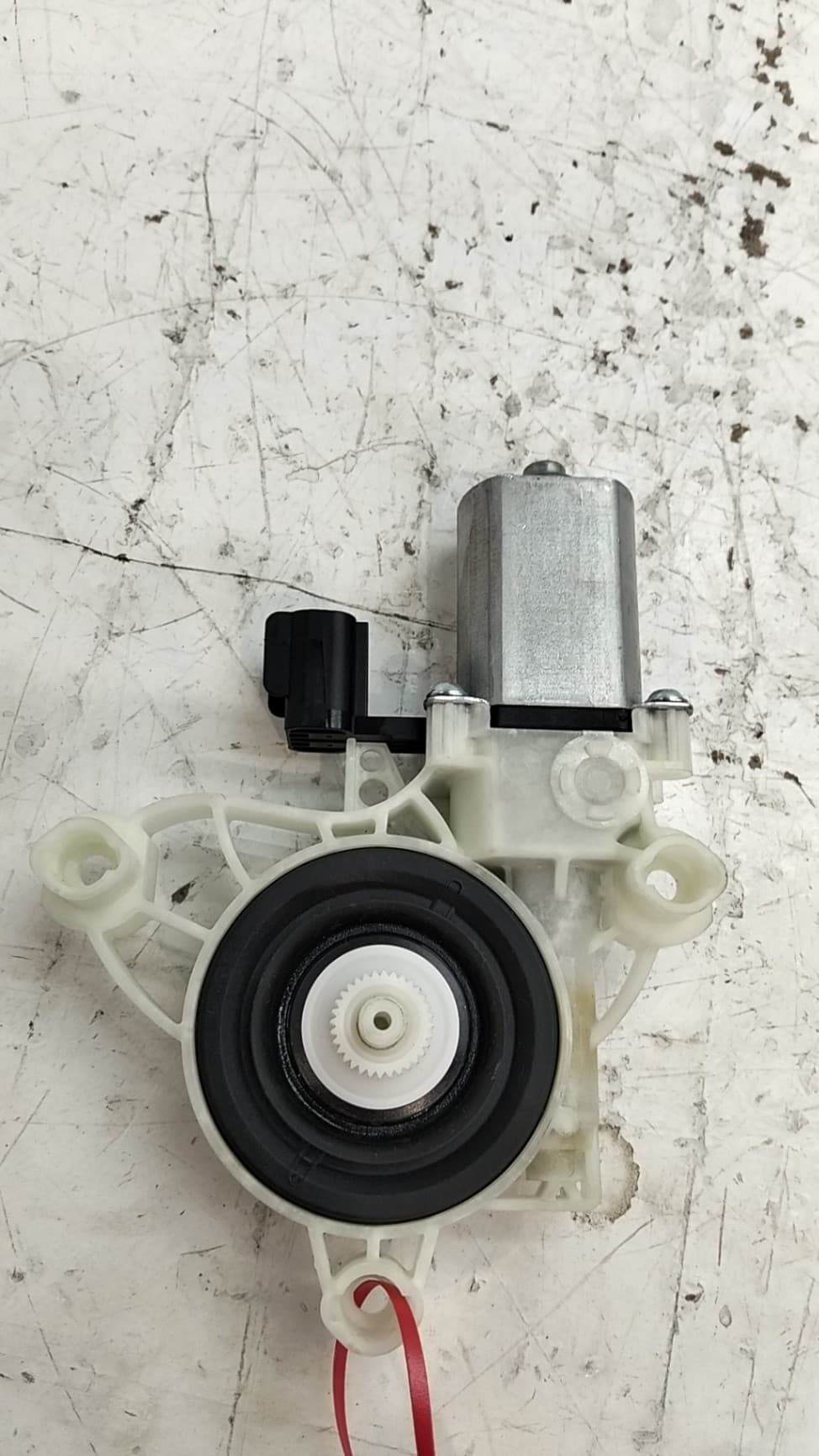 Motor elevalunas delantero izquierdo FORD PUMA (J2K, CF7) 2