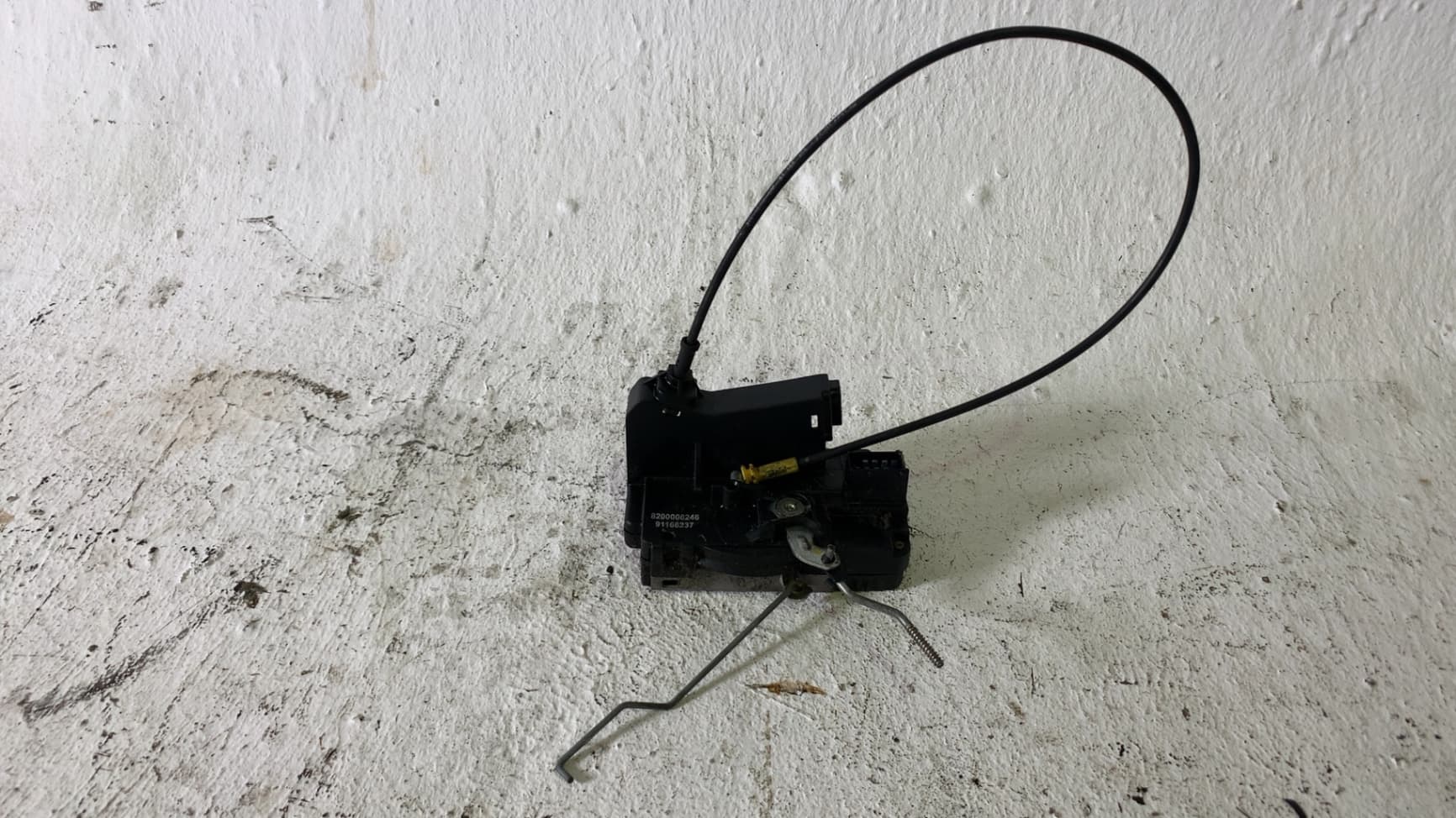 Cerradura puerta delantera izquierda RENAULT TRAFIC COMBI (AB 4.01)