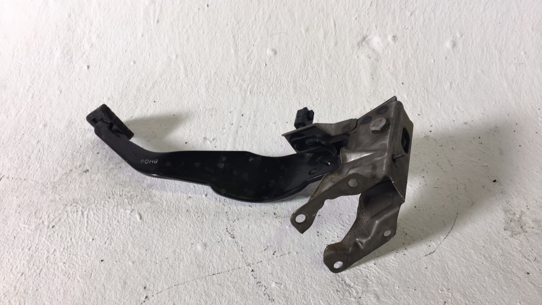 Pedal freno MITSUBISHI MONTERO (V80/V90) 2