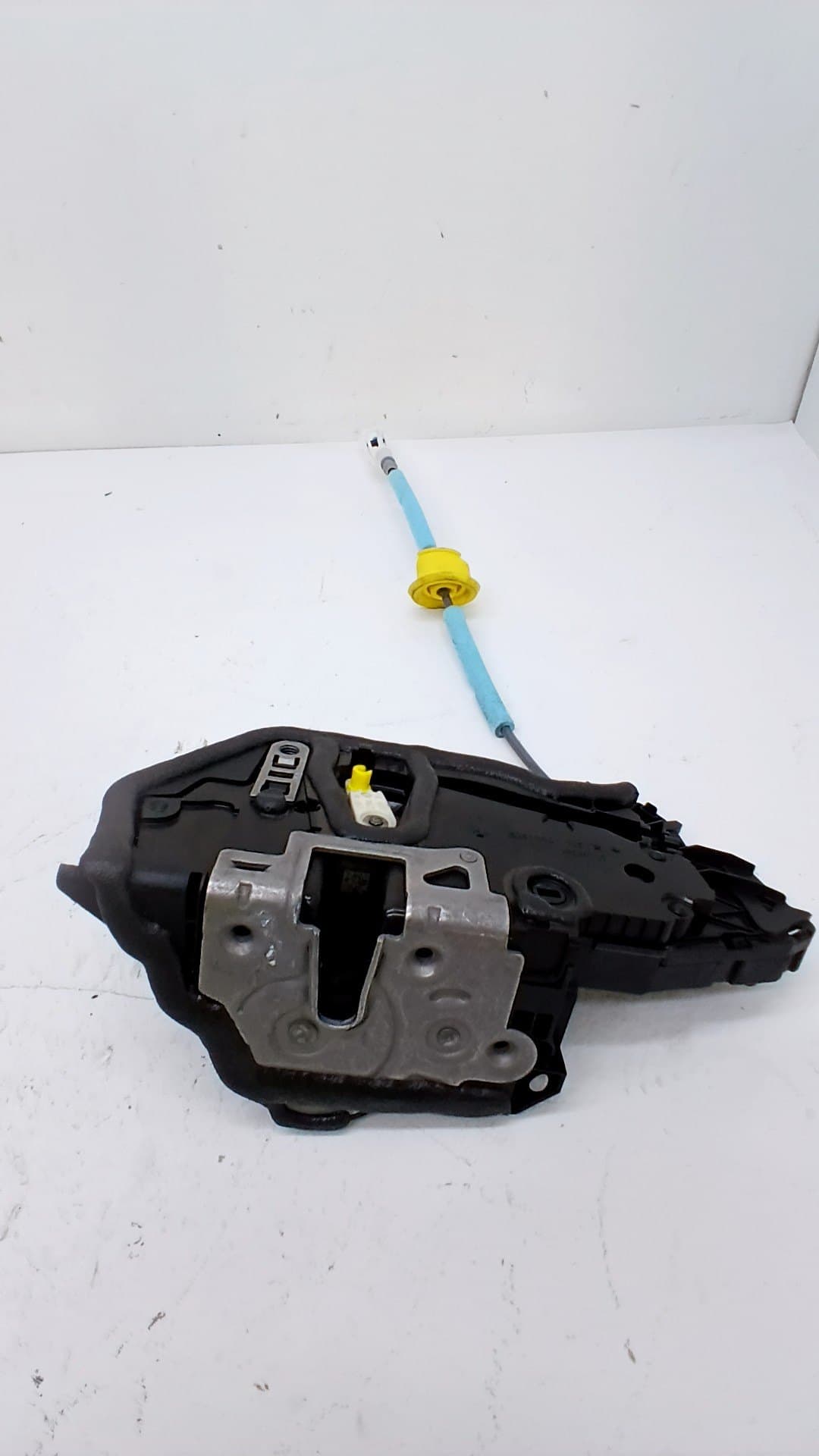 Cerradura puerta trasera izquierda BMW SERIE 1 LIM