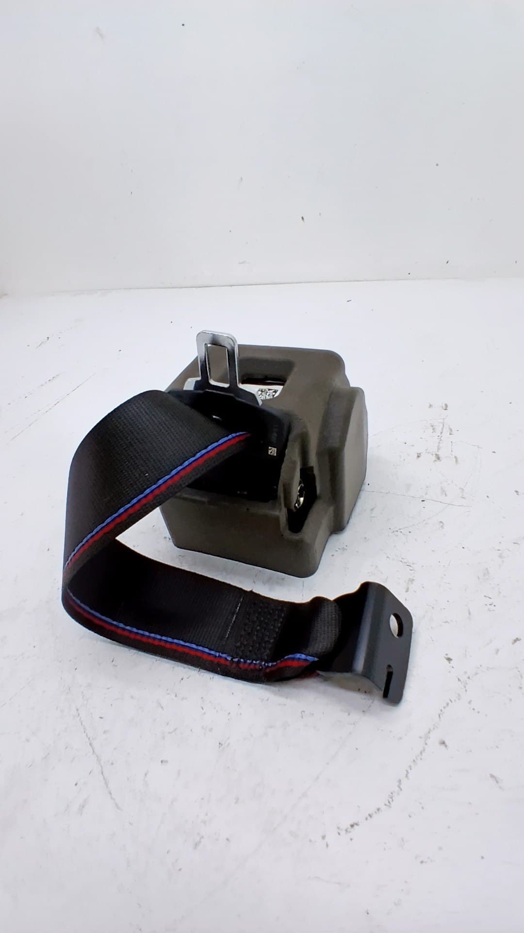 Cinturon seguridad trasero izquierdo BMW SERIE 1 LIM