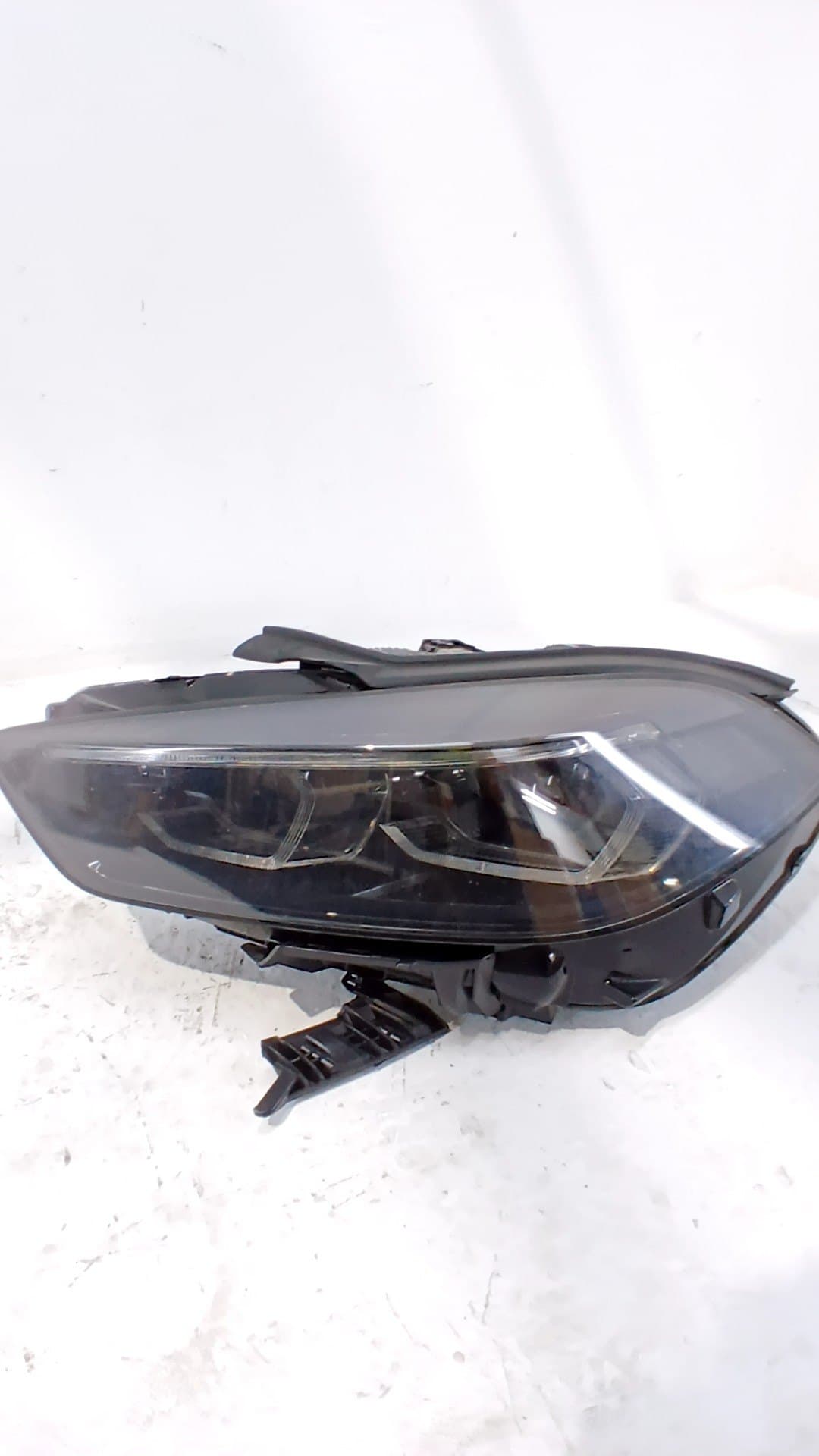 Faro izquierdo BMW SERIE 1 LIM