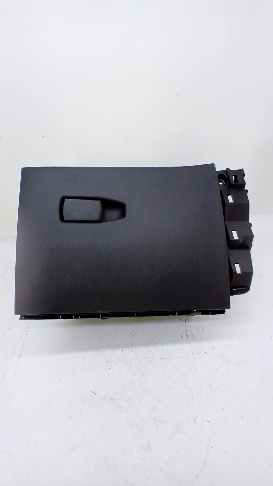 Guantera BMW SERIE 1 LIM