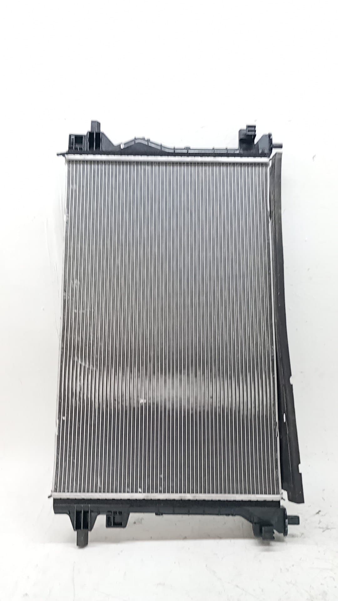 Radiador agua MG HS 3