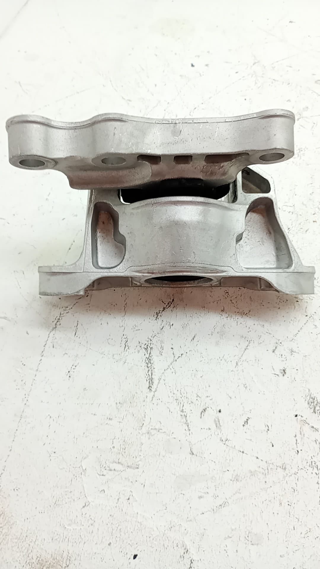 Soporte motor MG HS 2