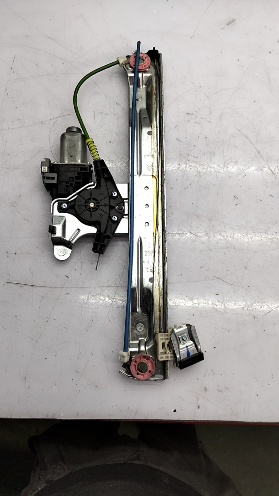 Elevalunas delantero derecho CITROEN C3 PICASSO 2