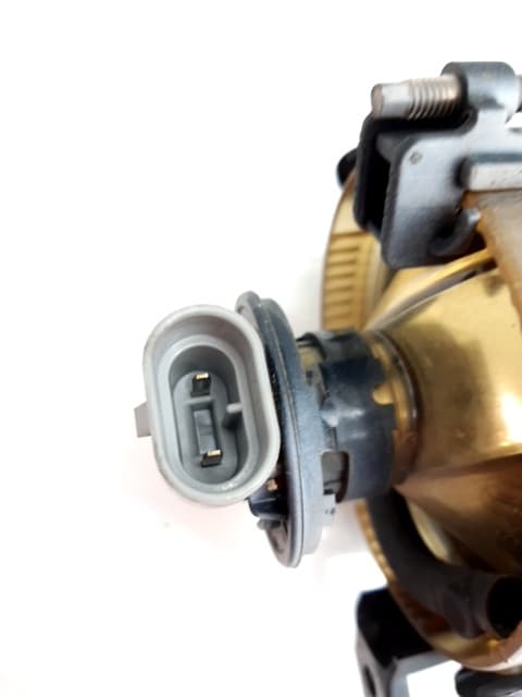 Faro antiniebla izquierdo VOLKSWAGEN GOLF V BERLINA (1K1) 2