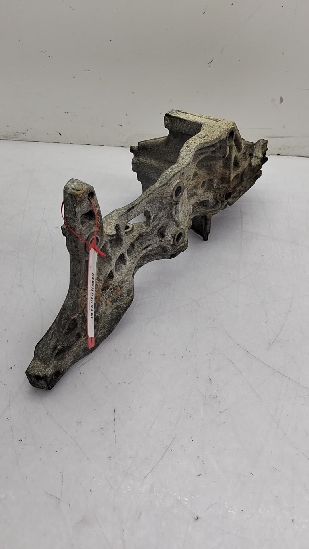 Soporte alternador VOLKSWAGEN GOLF VII SPORTSVAN 2