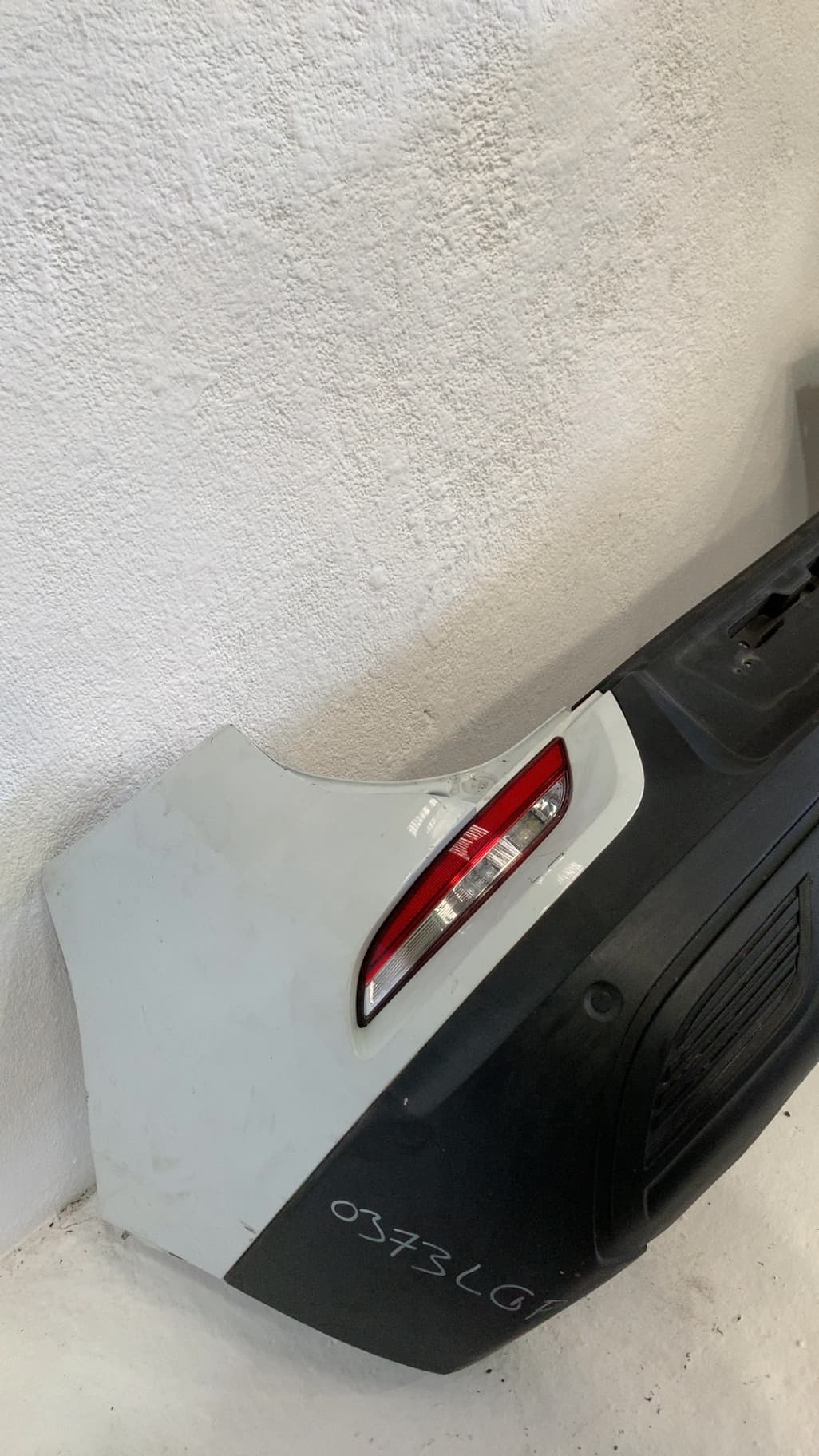 Paragolpes trasero RENAULT KADJAR 3