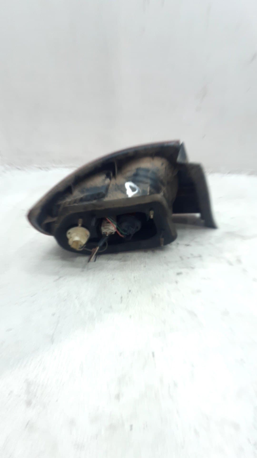 Piloto trasero derecho HYUNDAI ELANTRA (XD) 2
