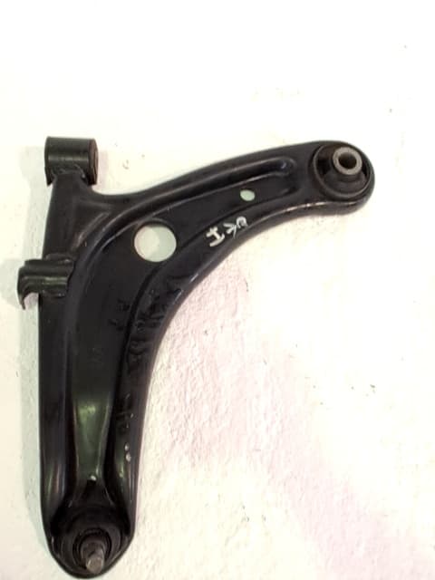 Brazo suspension inferior delantero izquierdo HONDA JAZZ (GK) 3