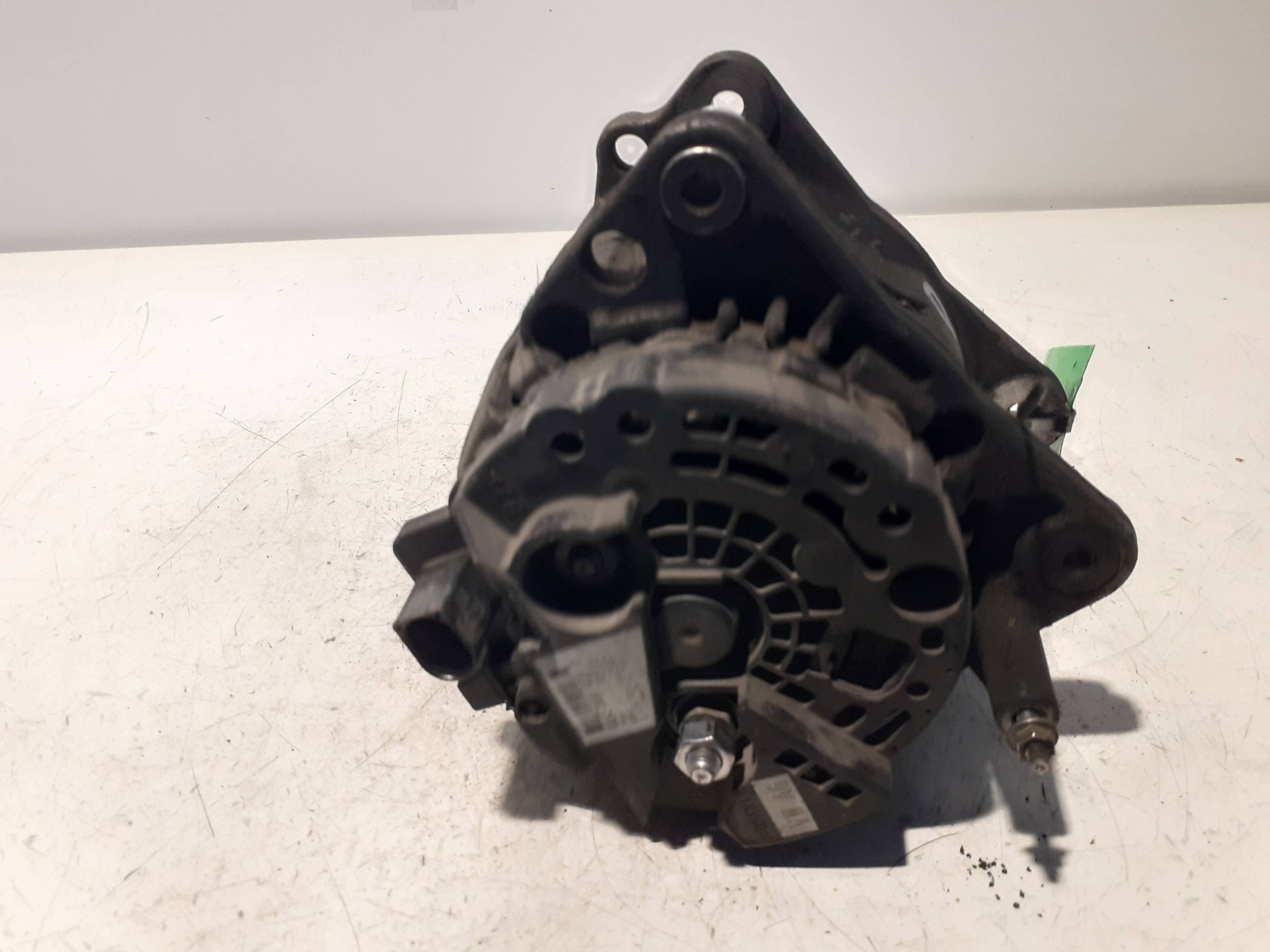 Alternador AUDI A3 (8L) 3