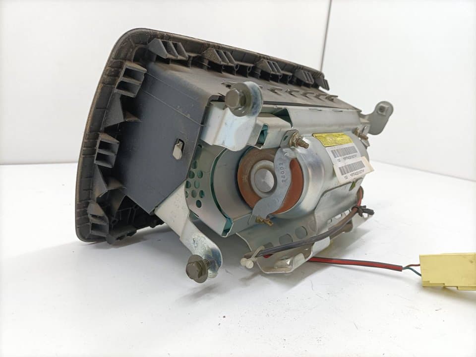 Airbag delantero derecho NISSAN TERRANO/TERRANO.II (R20) 3