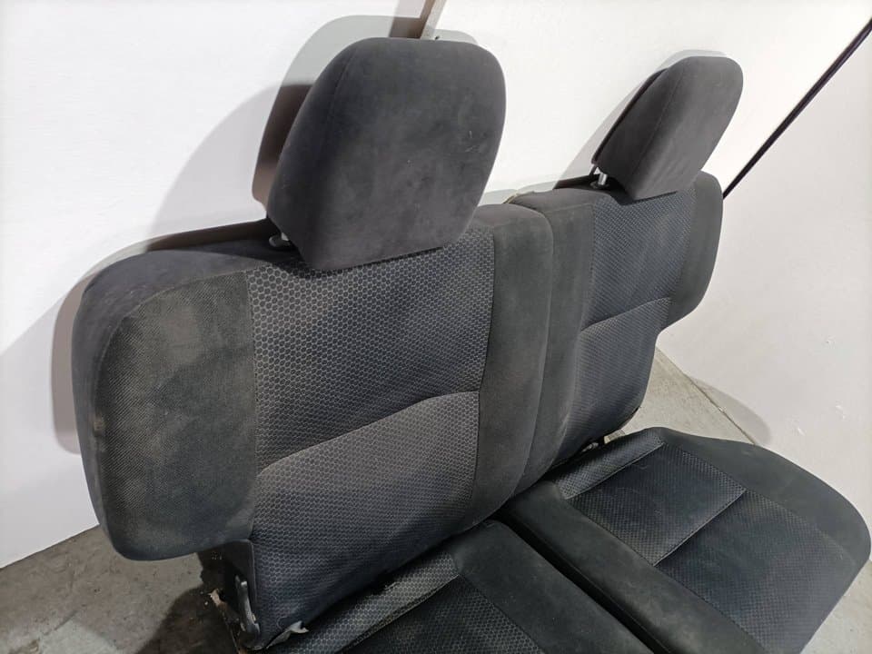 Cerradura asientos traseros NISSAN TERRANO/TERRANO.II (R20) 3