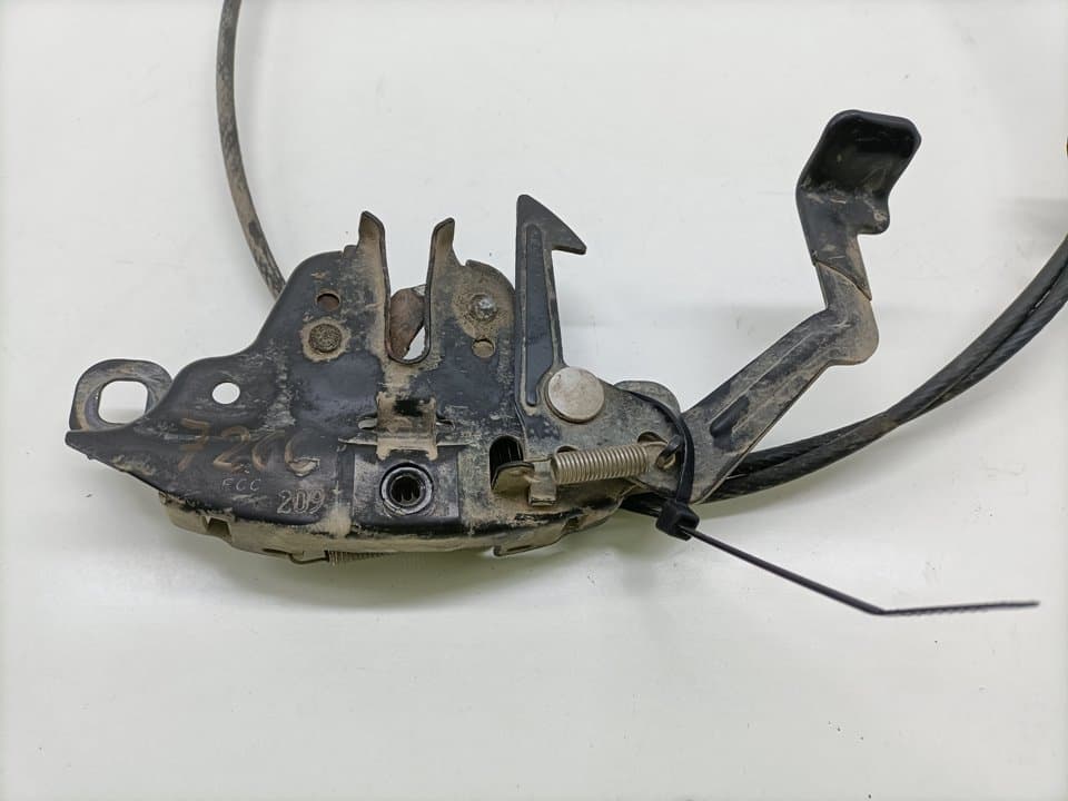 Cerradura capot NISSAN TERRANO/TERRANO.II (R20) 2