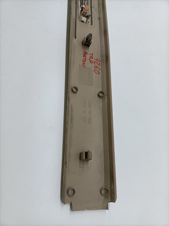 Plastico NISSAN TERRANO/TERRANO.II (R20) 3