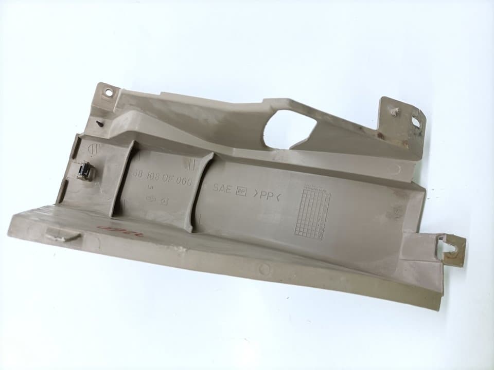 Plastico NISSAN TERRANO/TERRANO.II (R20) 3