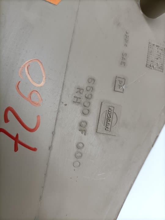 Plastico NISSAN TERRANO/TERRANO.II (R20) 2