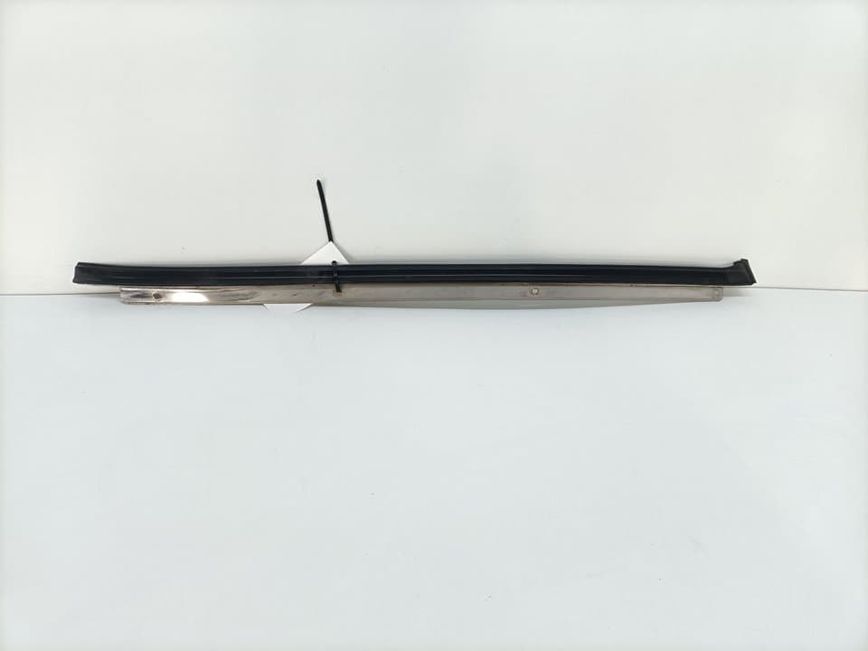 Plastico NISSAN TERRANO/TERRANO.II (R20)