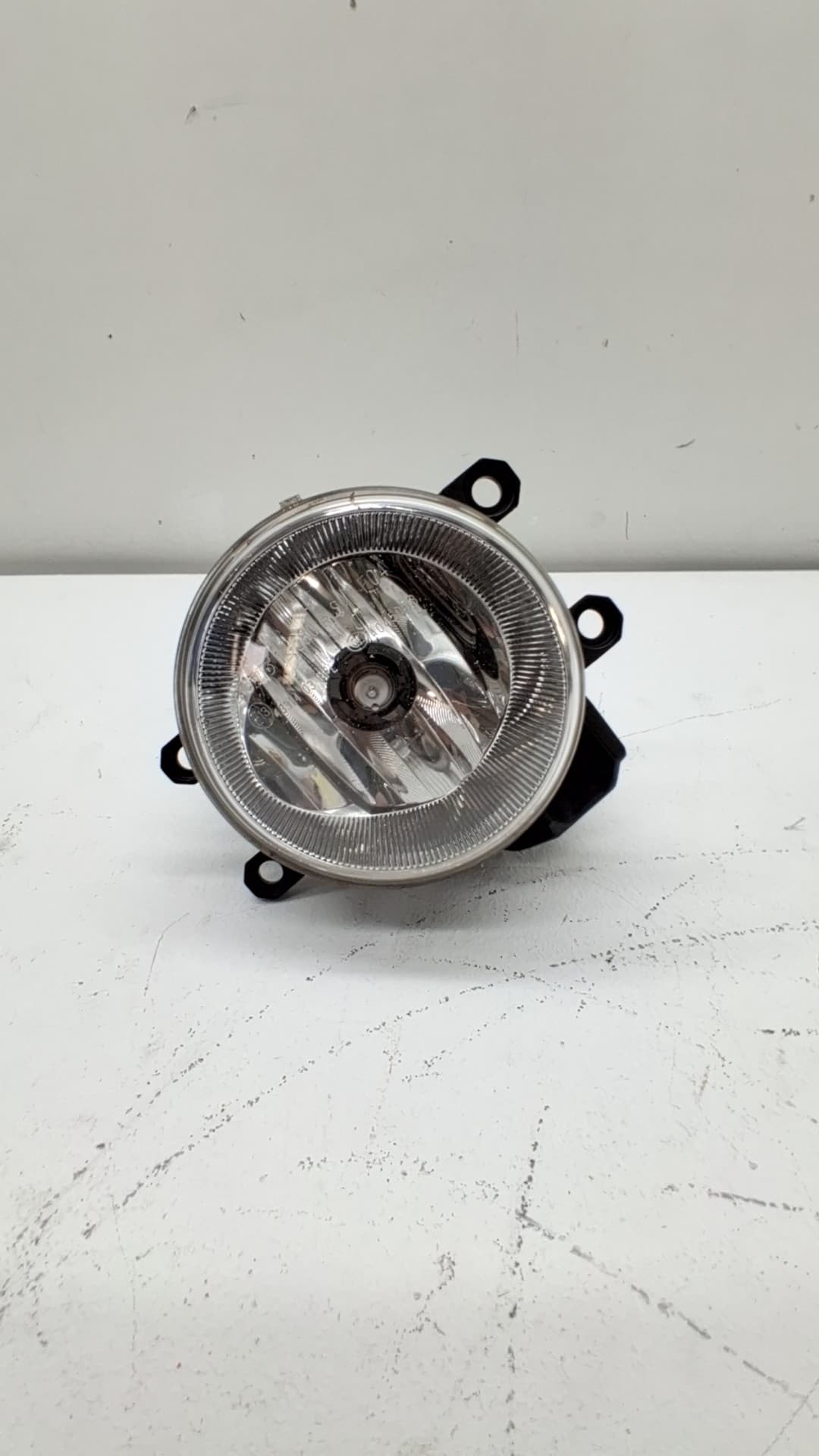 Faro antiniebla derecho TOYOTA RAV 4