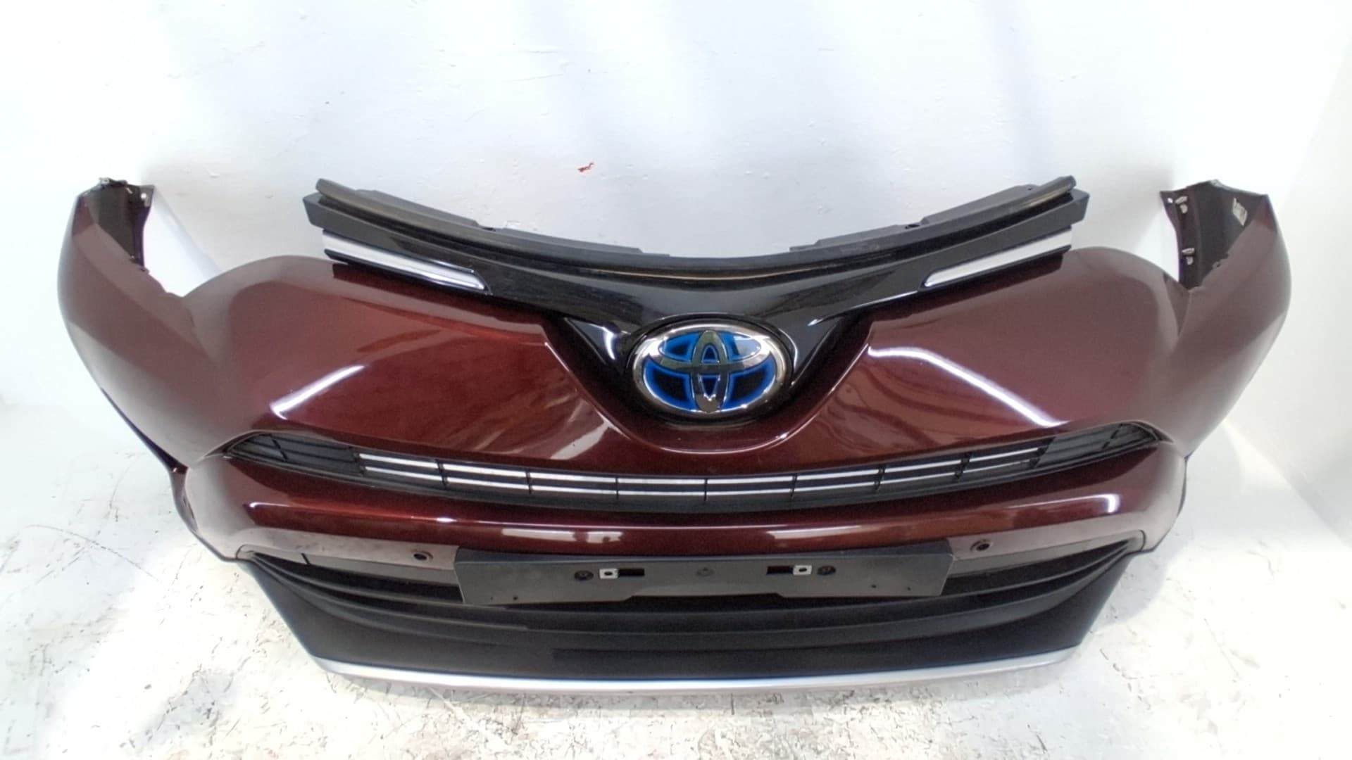 Paragolpes delantero TOYOTA RAV 4
