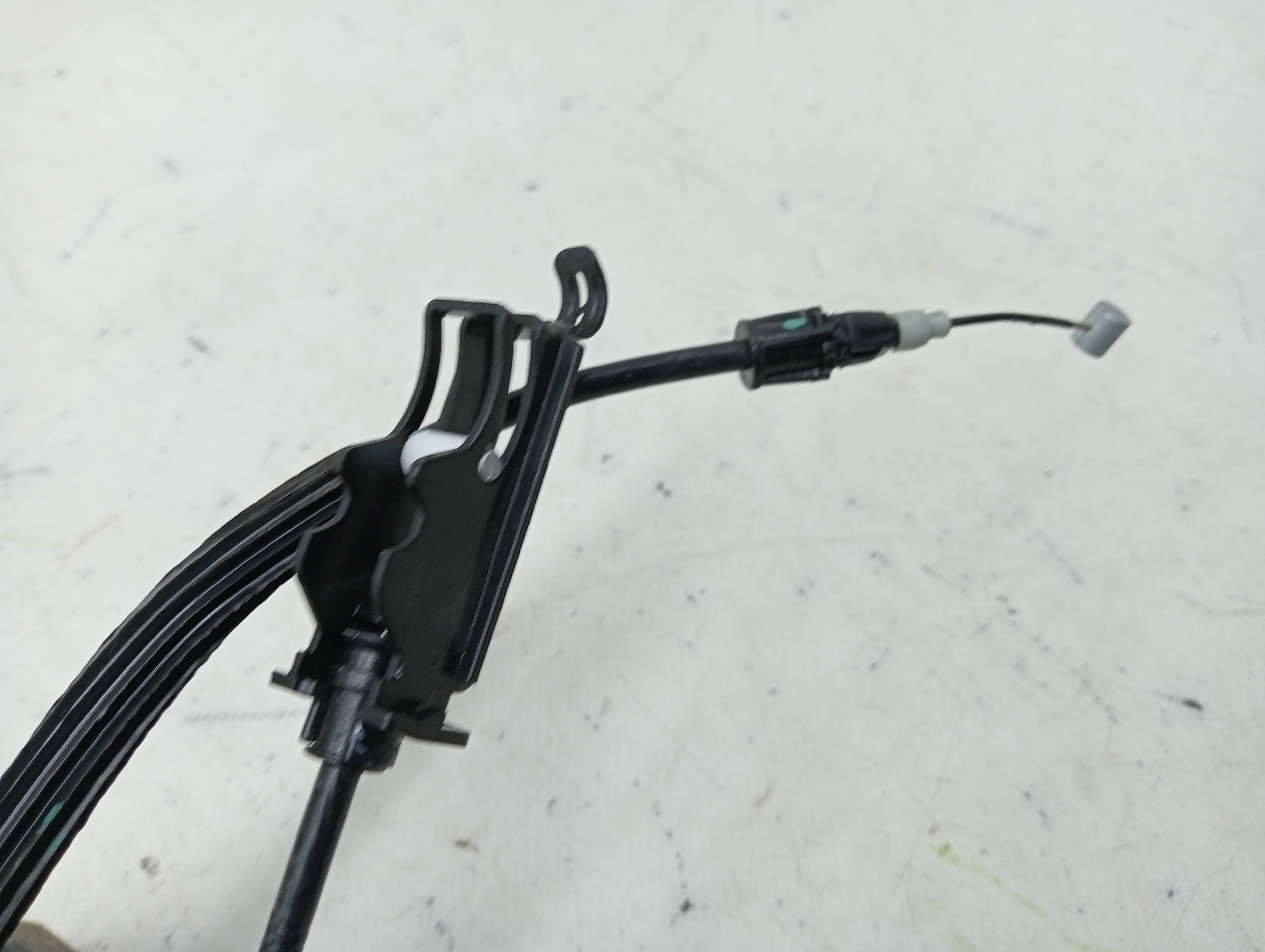 Cerradura puerta delantera derecha FORD FOCUS 2