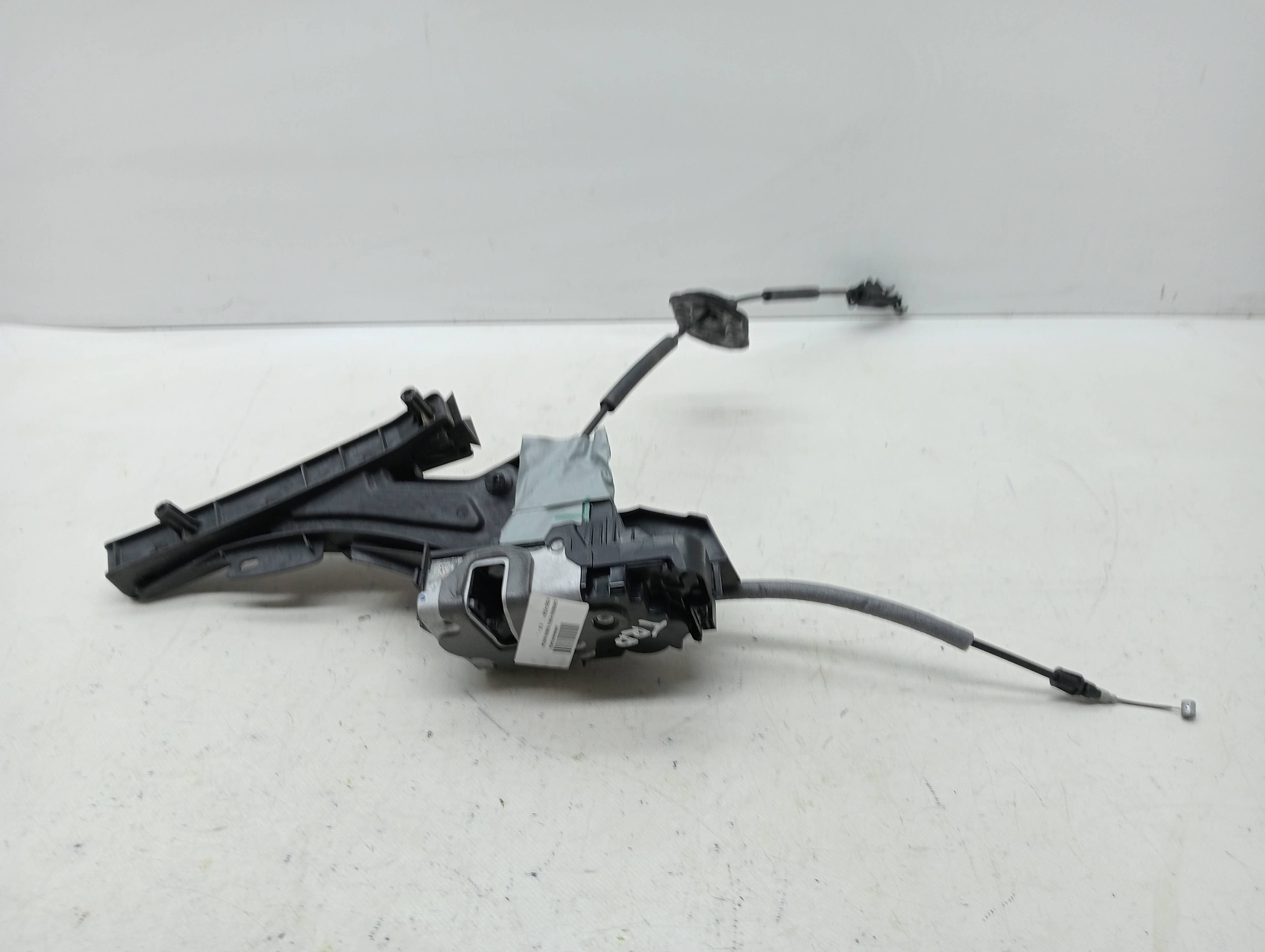 Cerradura puerta trasera derecha FORD FOCUS 3
