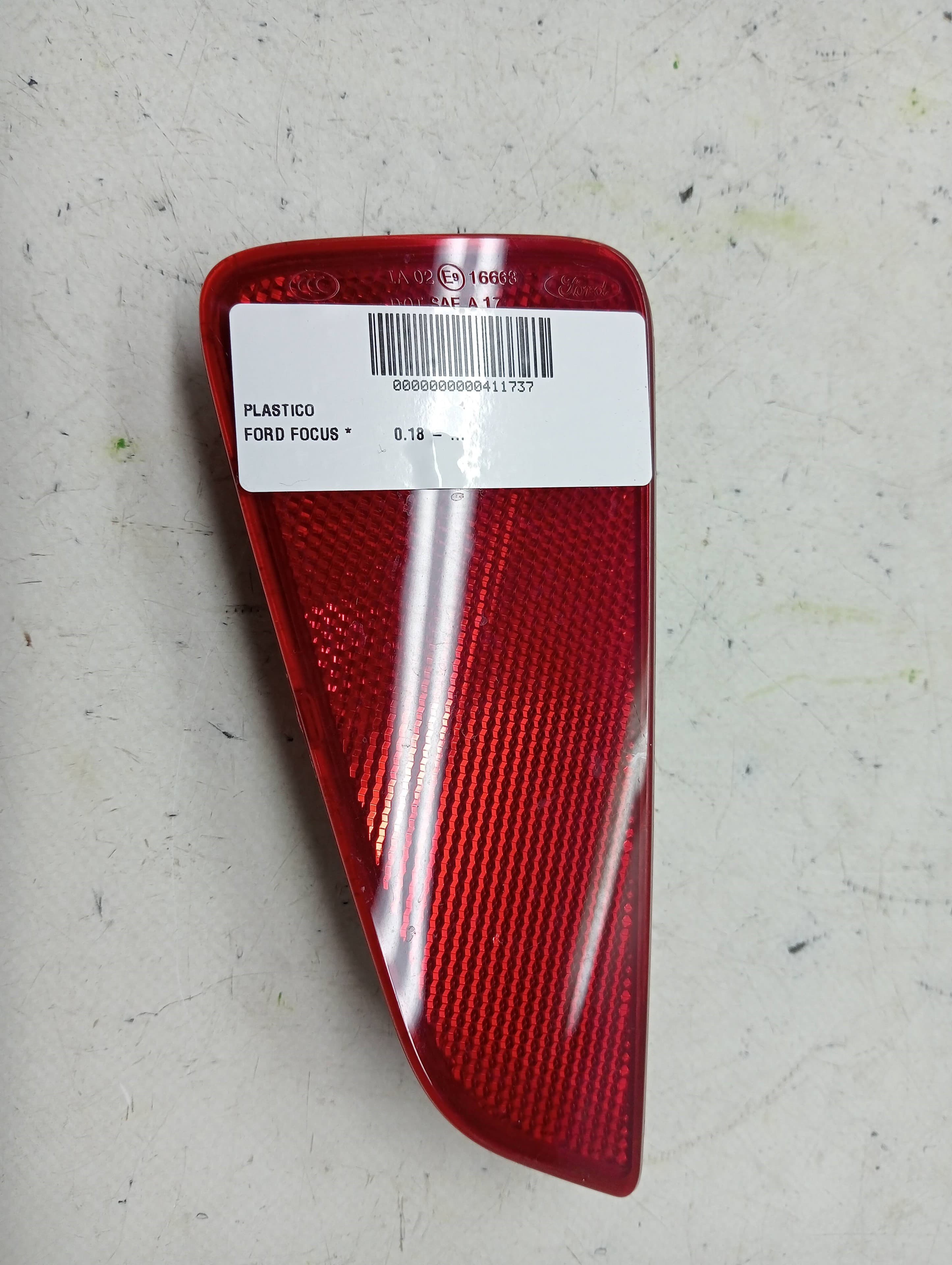 Plastico FORD FOCUS