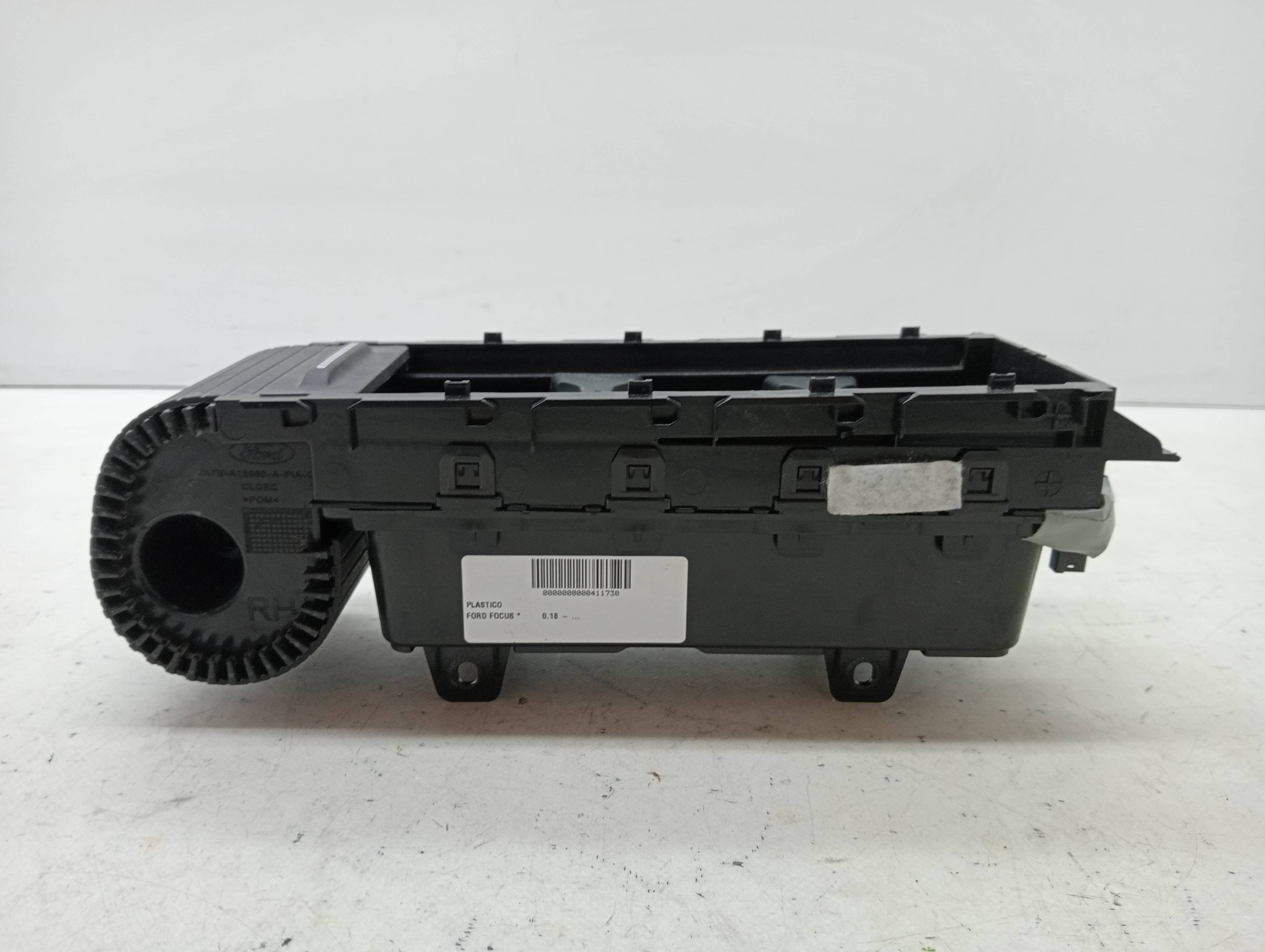 Plastico FORD FOCUS 2