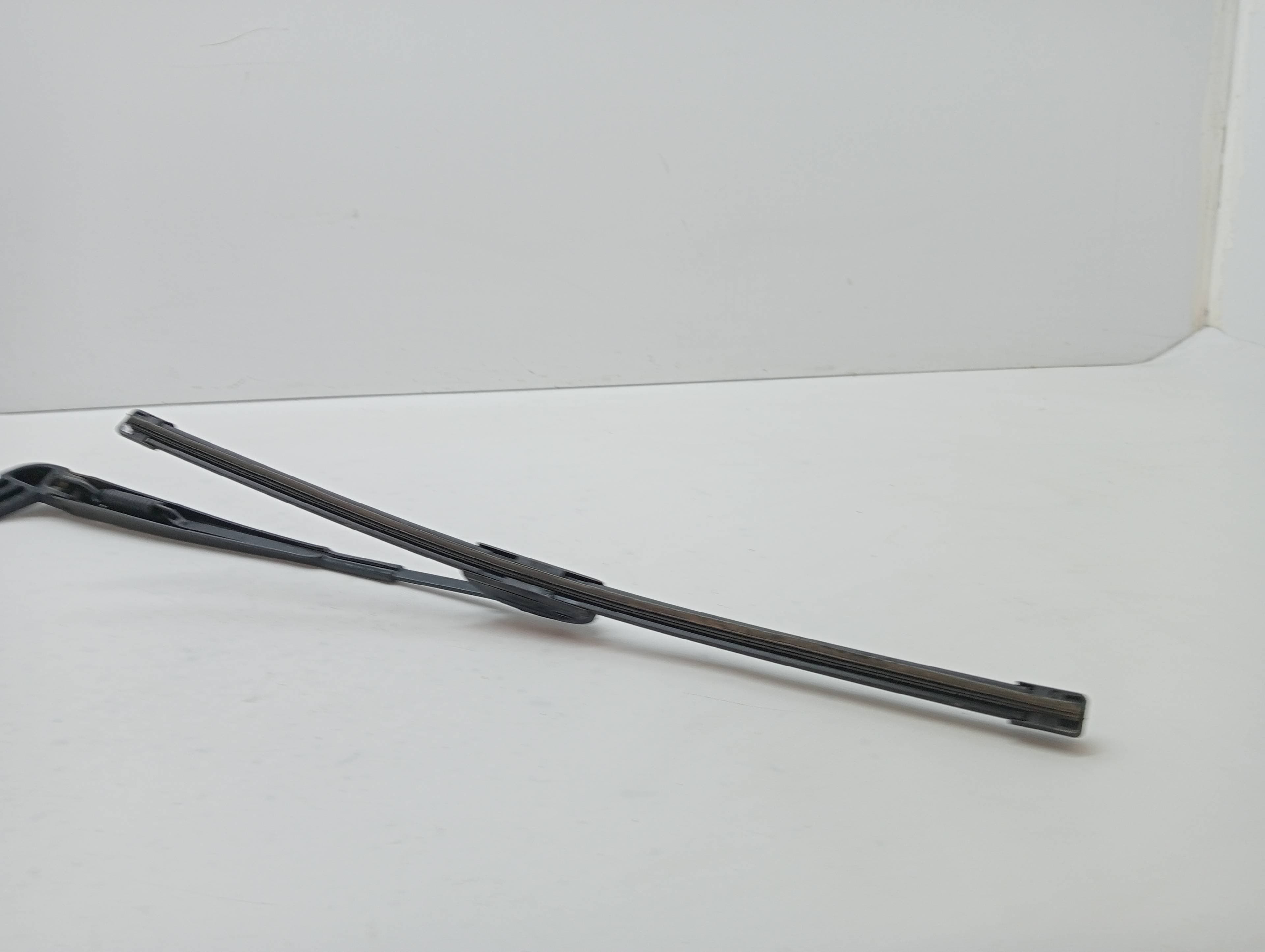 Brazo limpia delantero derecho LAND ROVER RANGE ROVER SPORT 2