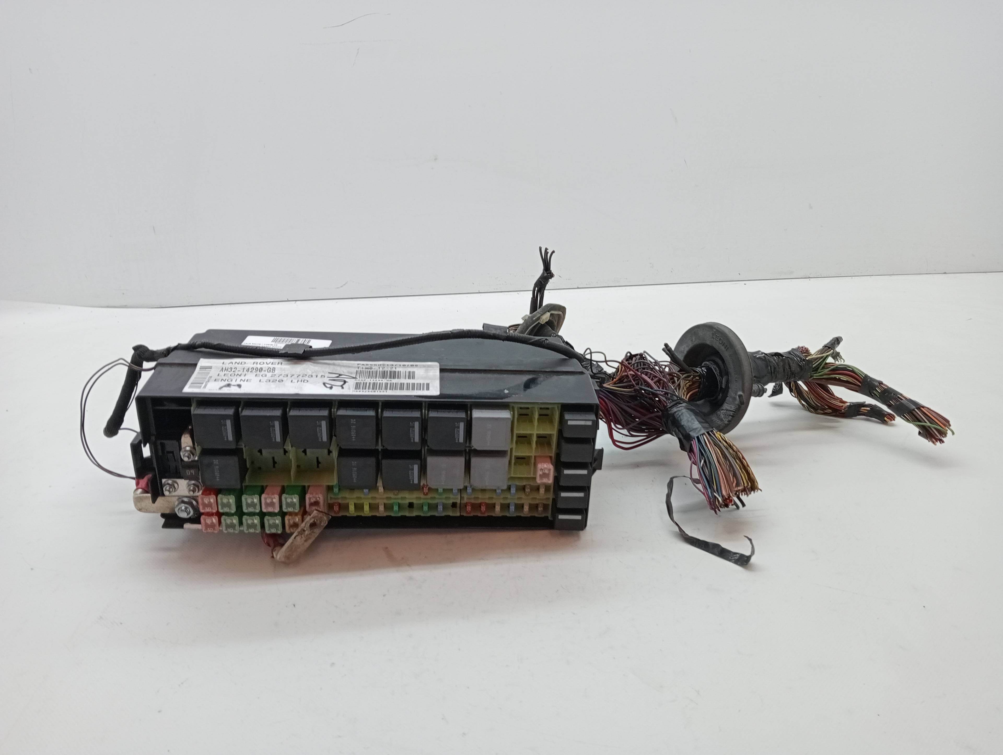 Caja reles / fusibles LAND ROVER RANGE ROVER SPORT