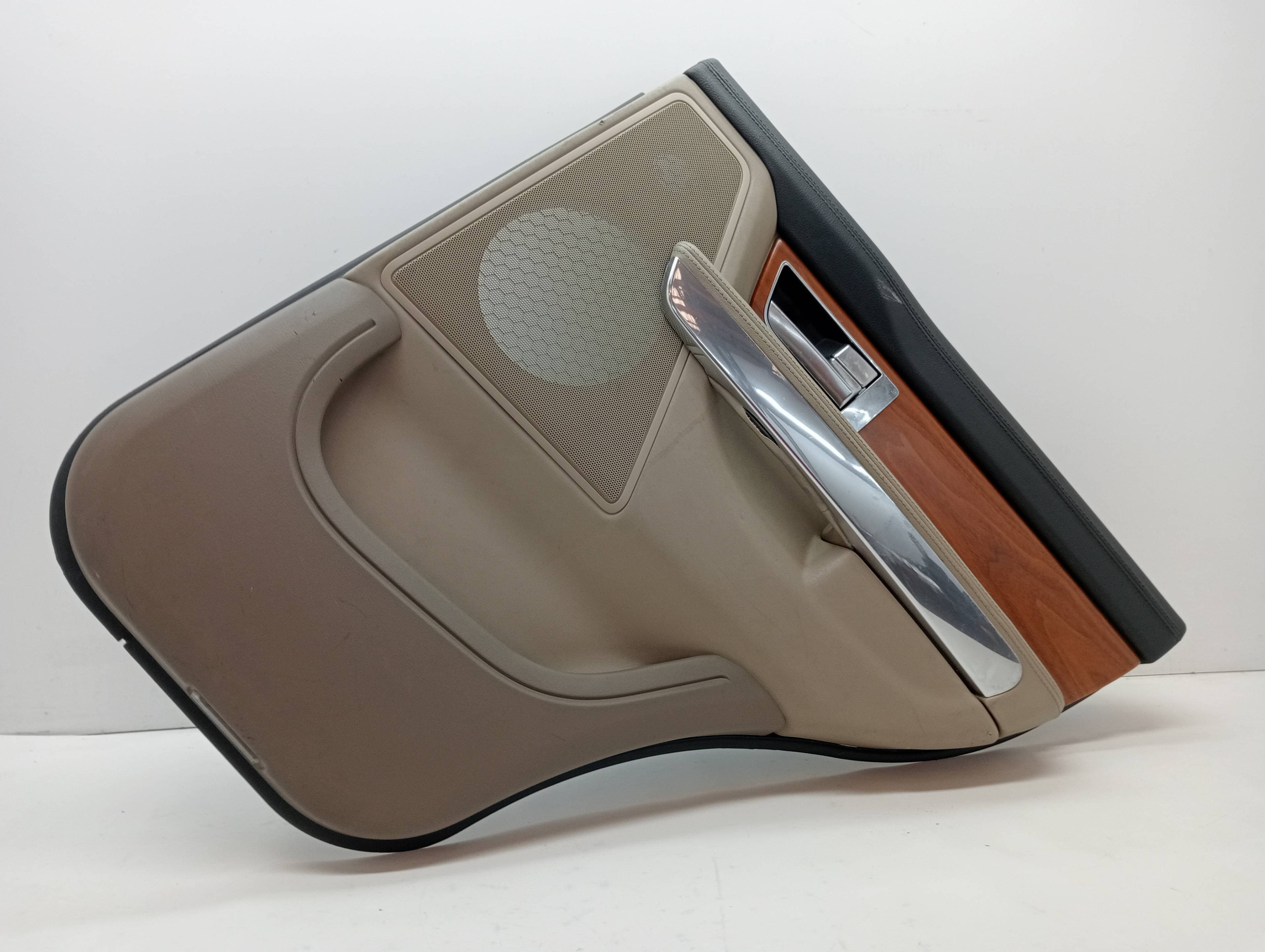 Guarnecido puerta trasera derecha LAND ROVER RANGE ROVER SPORT