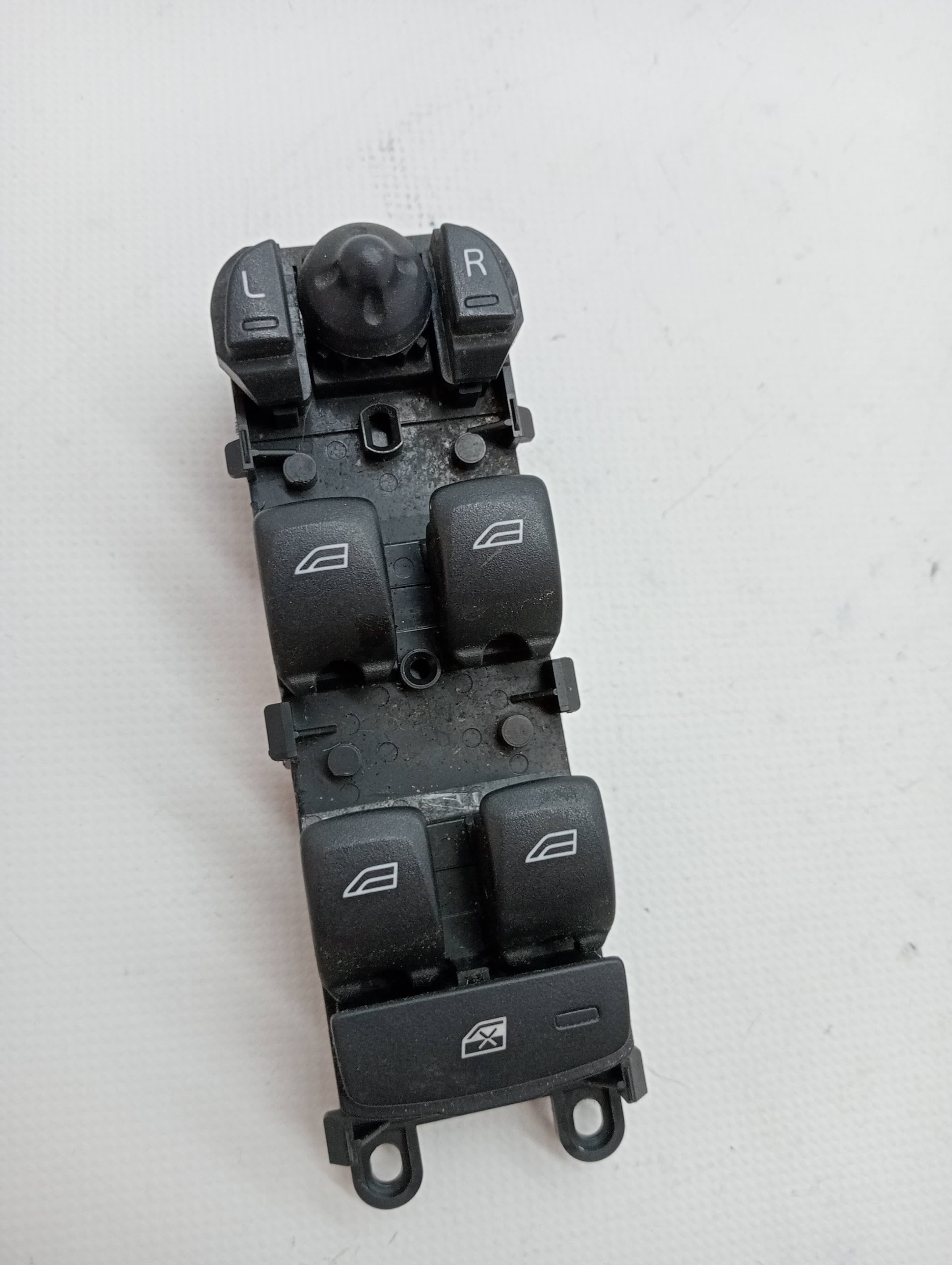 Mando elevalunas delantero izquierdo LAND ROVER RANGE ROVER SPORT